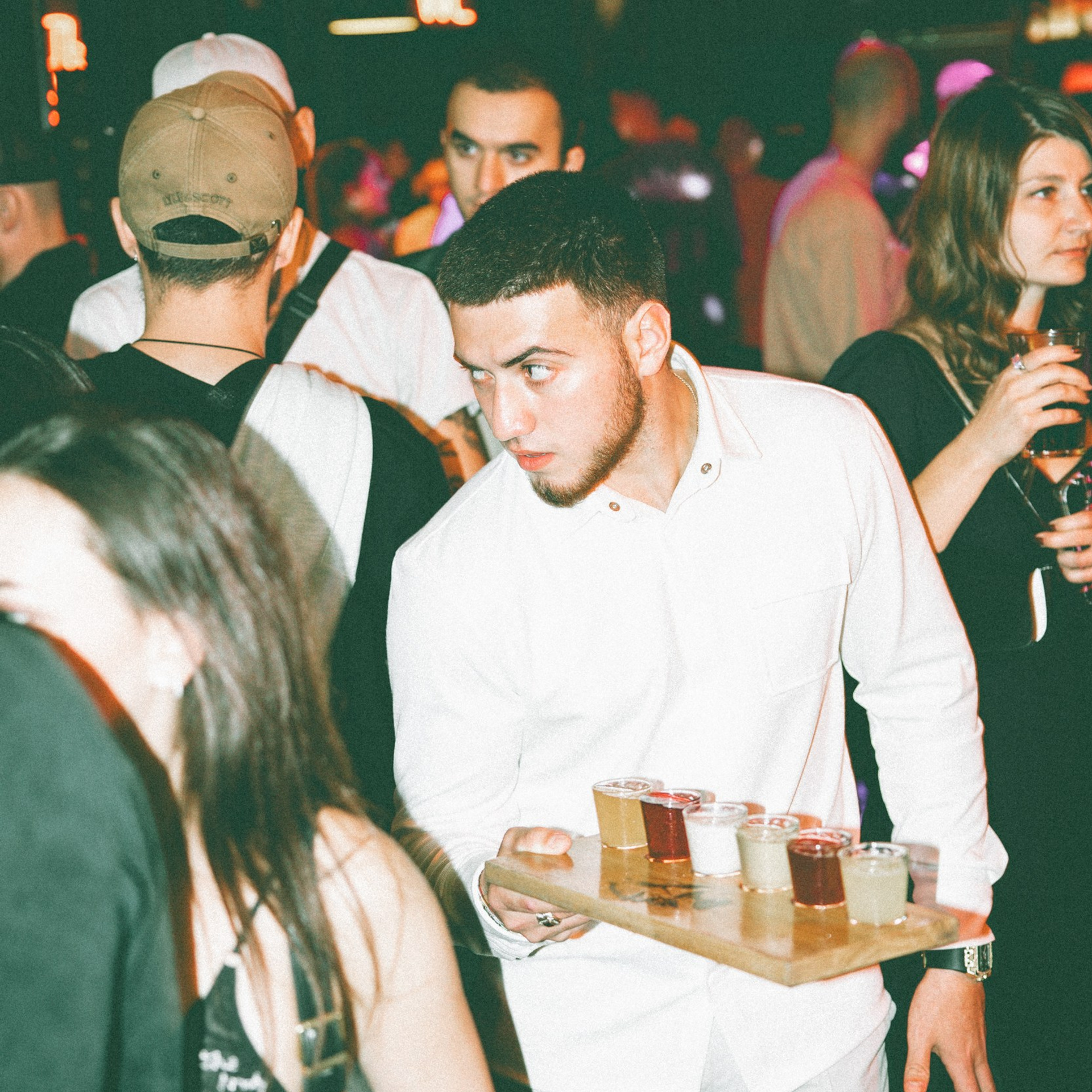 Химера. Репортажный и свадебный фотограф в Краснодаре Владислав Рыжов