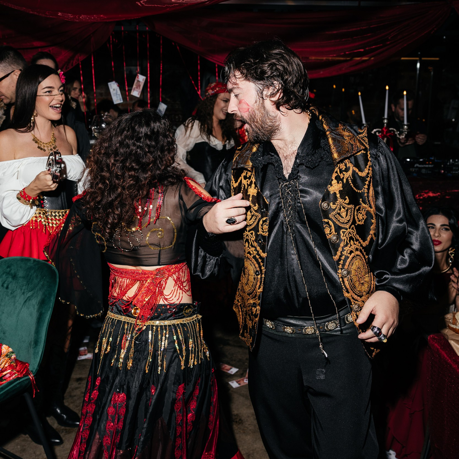 Барон. Репортажный и свадебный фотограф в Краснодаре Владислав Рыжов