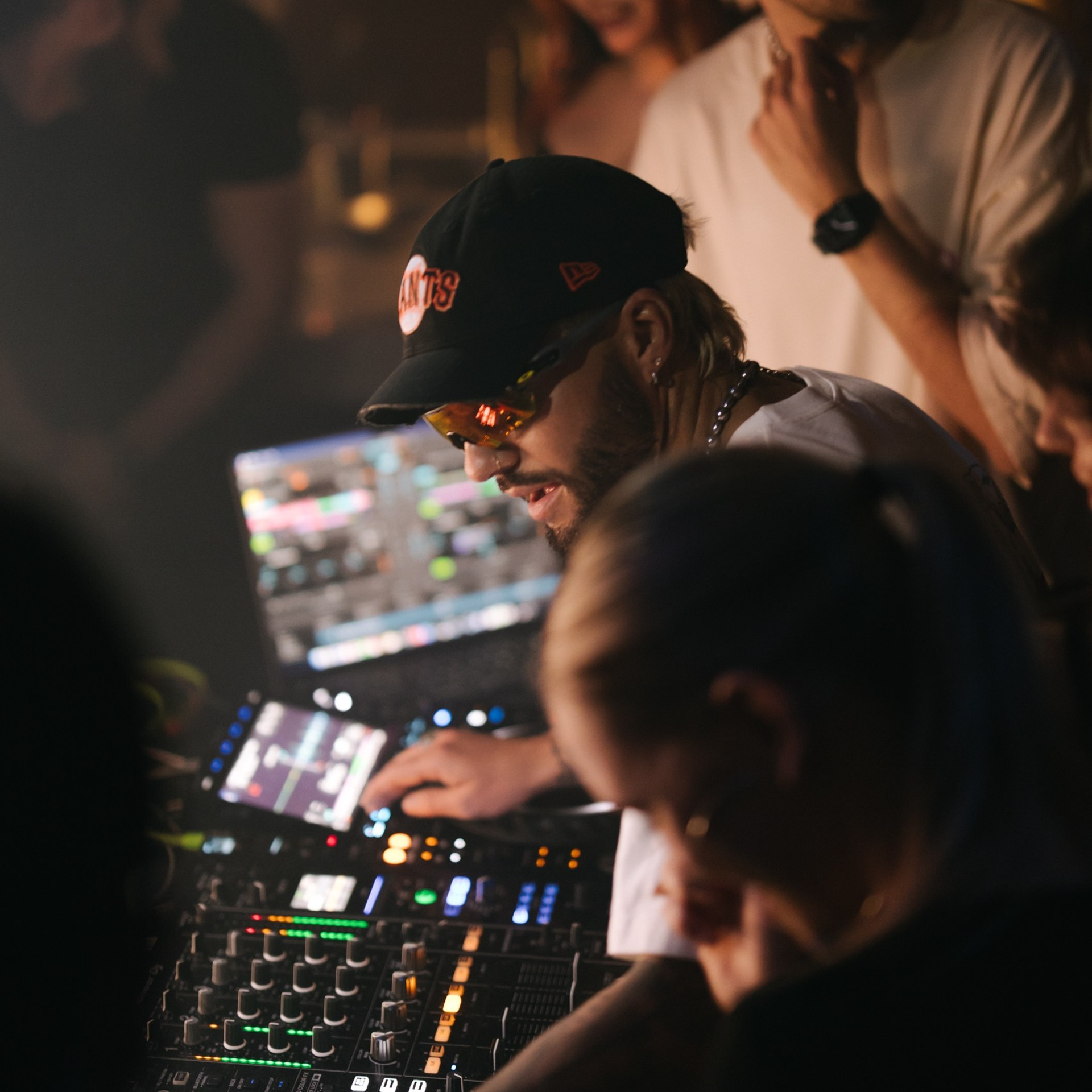 Billie — CONNECTED x Personality Music / 22.11.25