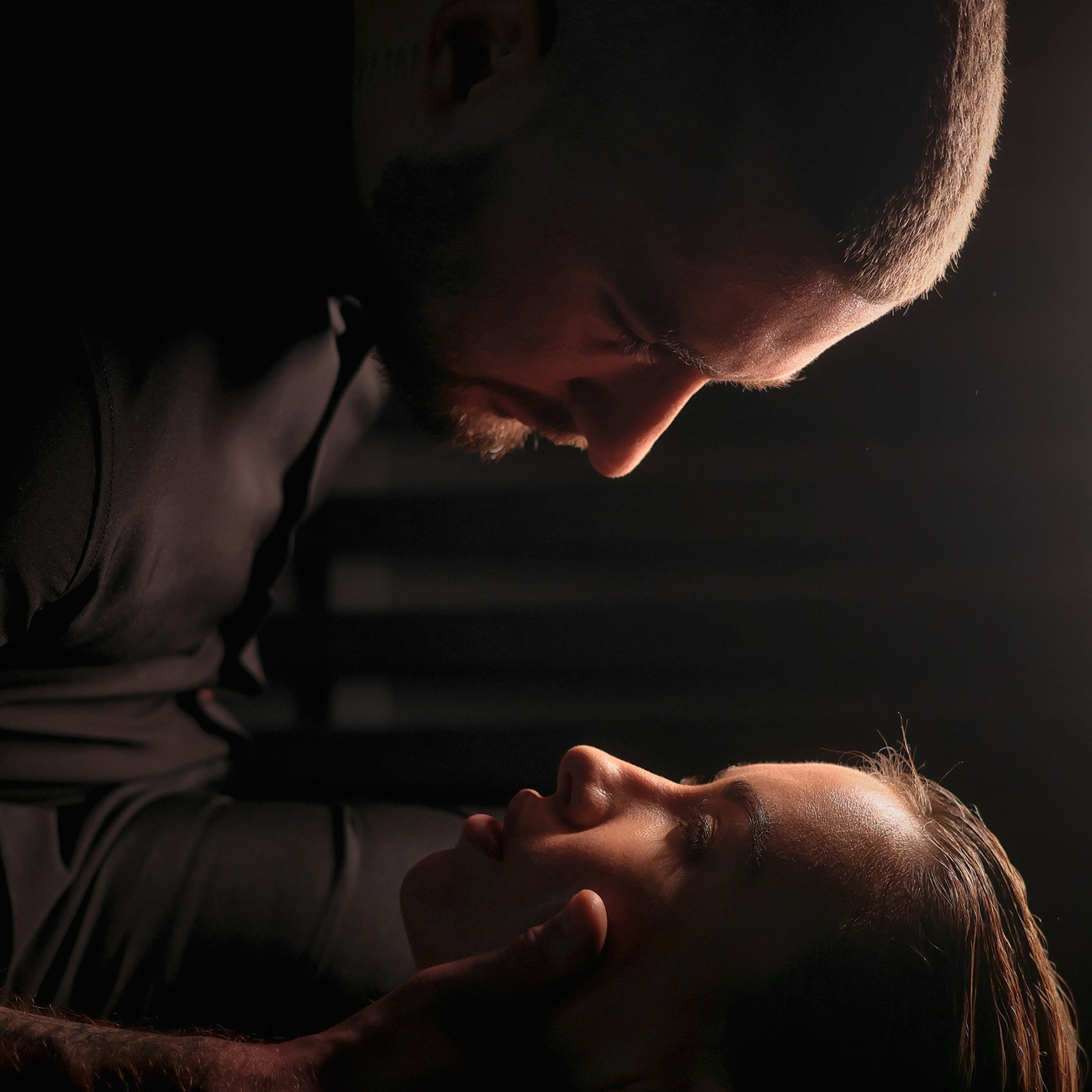 Темнота — друг влюбленных