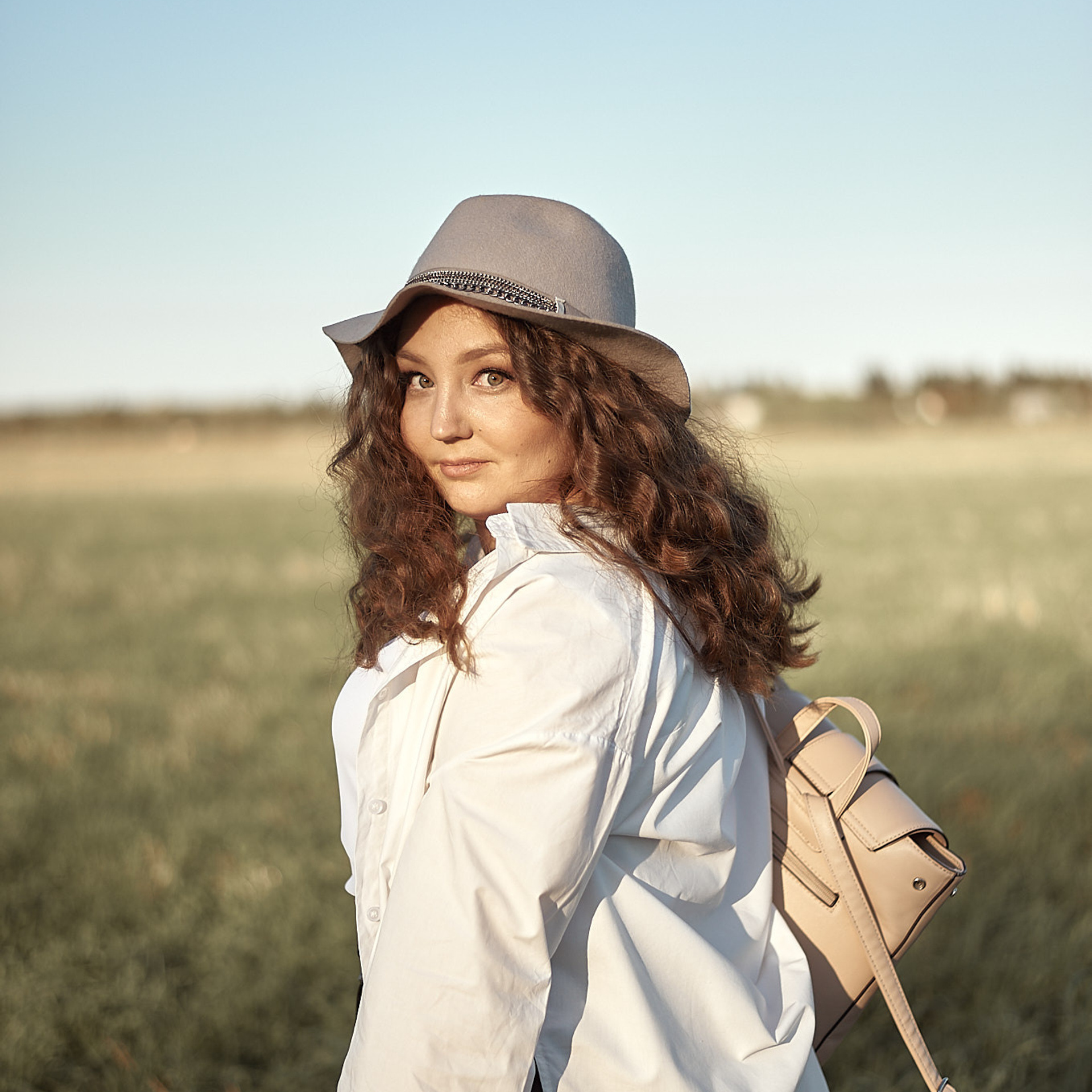 Женский фотограф в Череповце Даша Акулич