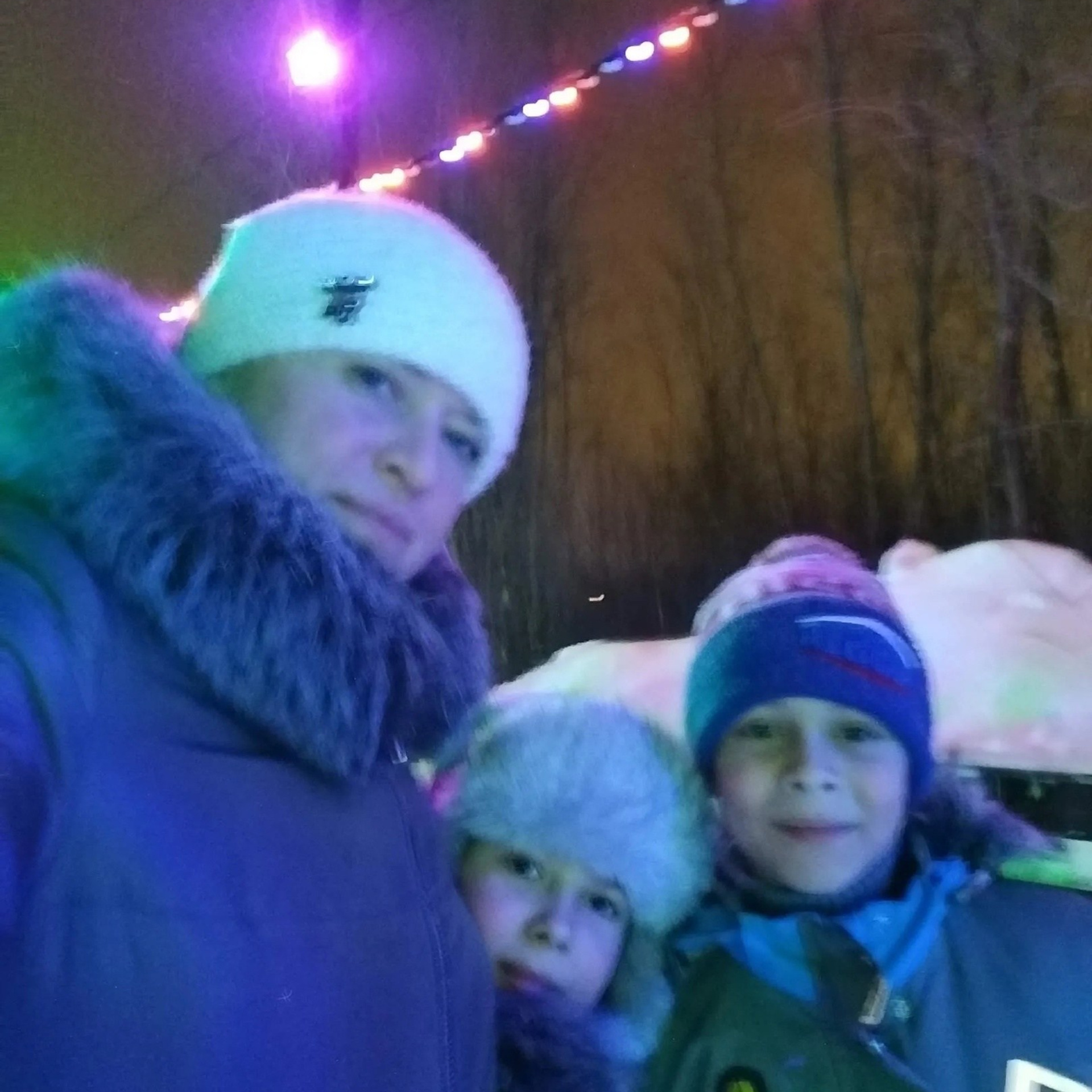 Отзывы о выпускных альбомах в Нижневартовске. Выпускные альбомы в Нижневартовске