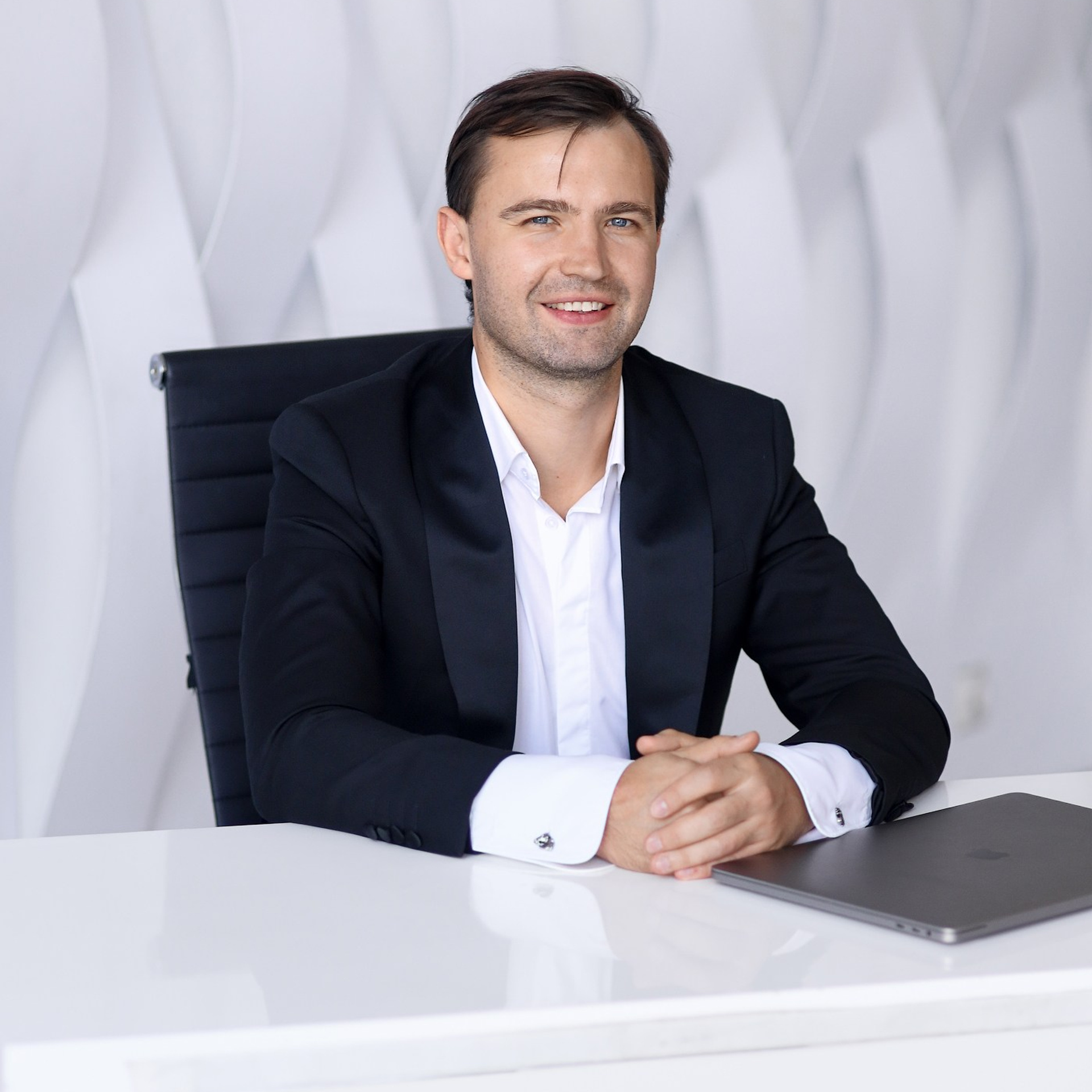 Юридическая компания АРМА: как визуал формирует доверие. Елена Шуваева | Визуальный стратег и фотограф в Москве