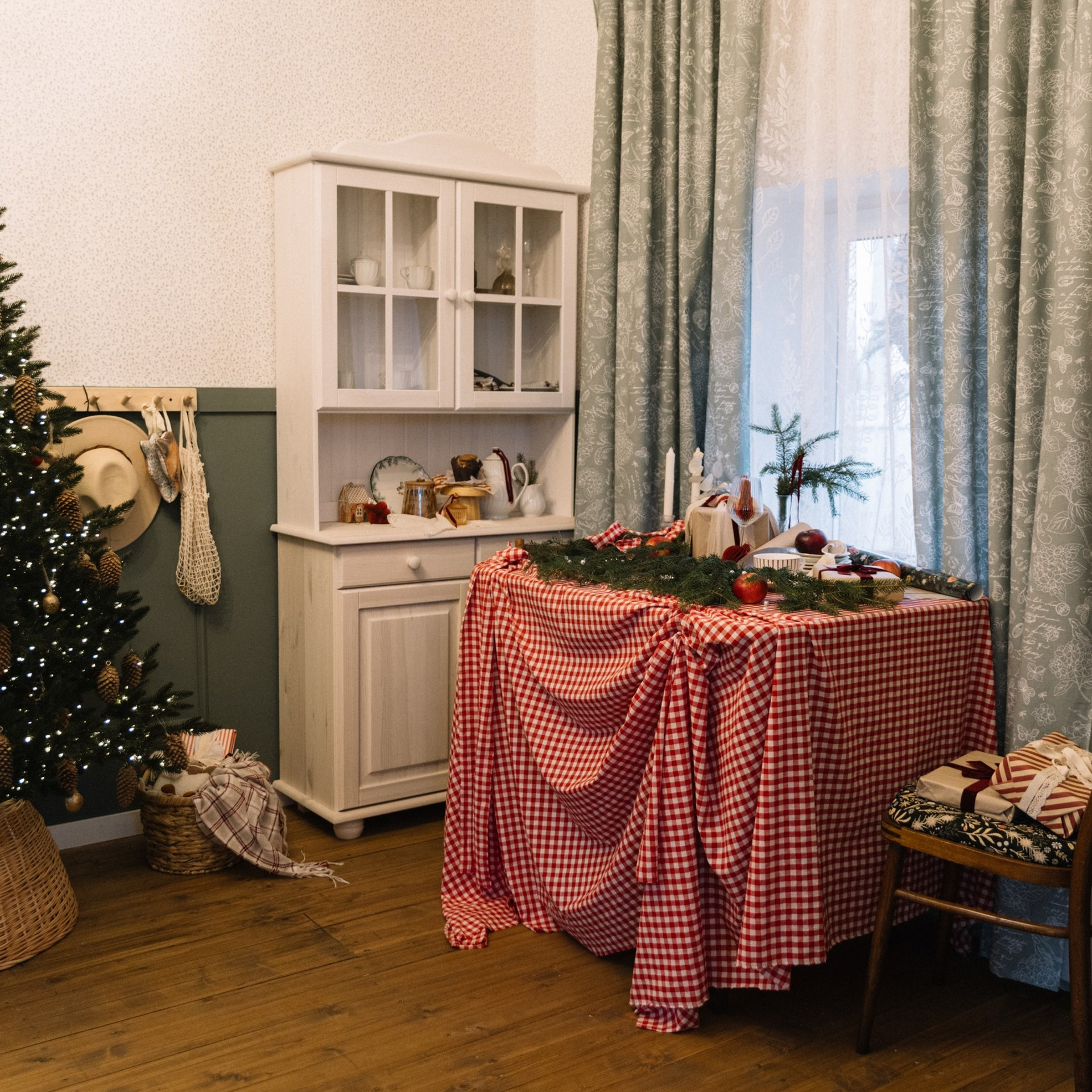 Новогодние локации 2026. Свадебный и семейный фотограф в Туле и области Маша Костина