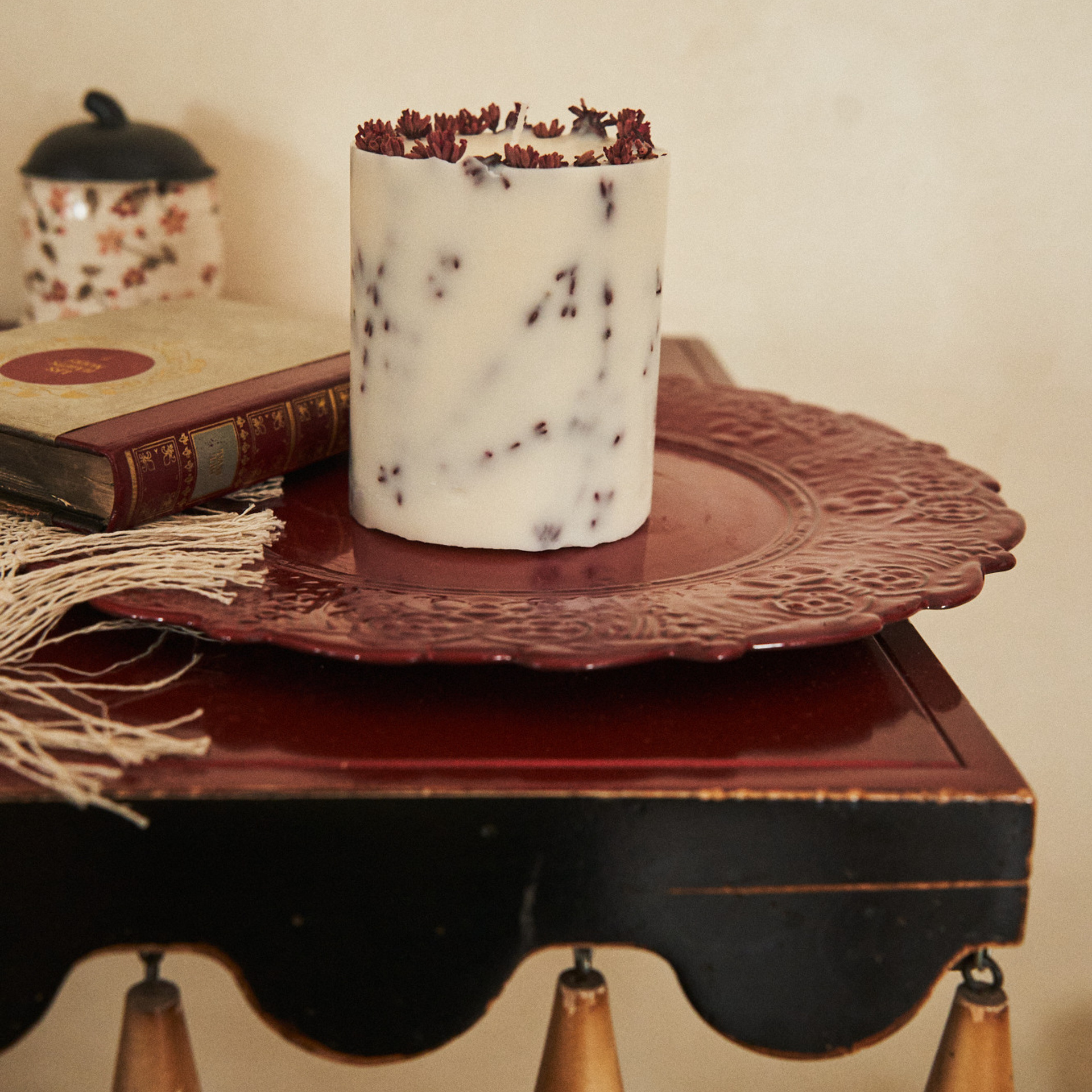 Съемка для магазина свечей Mountain an flowers