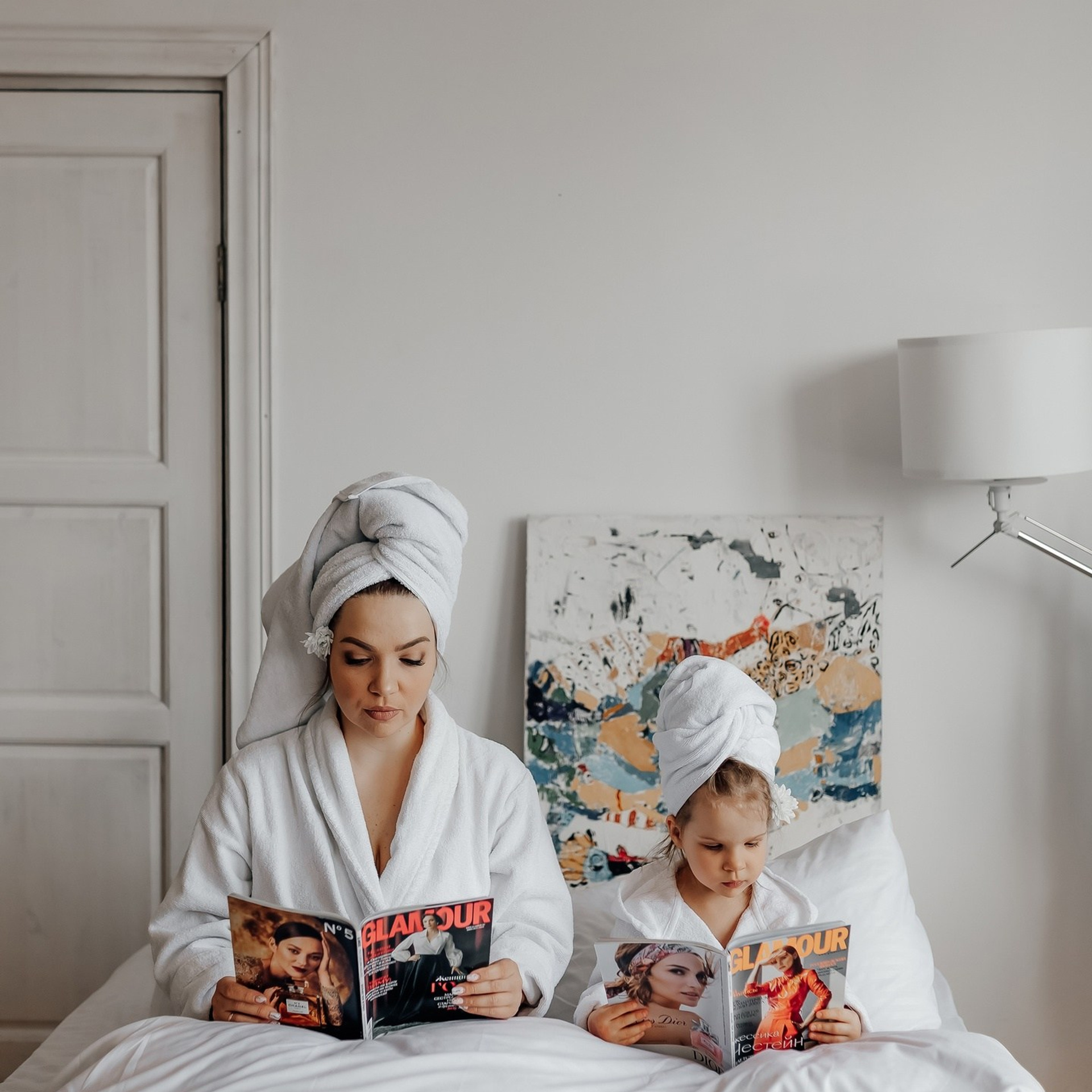 ФОТОСЕССИЯ В ХАЛАТАХ. КСЮША И ЗОЯ