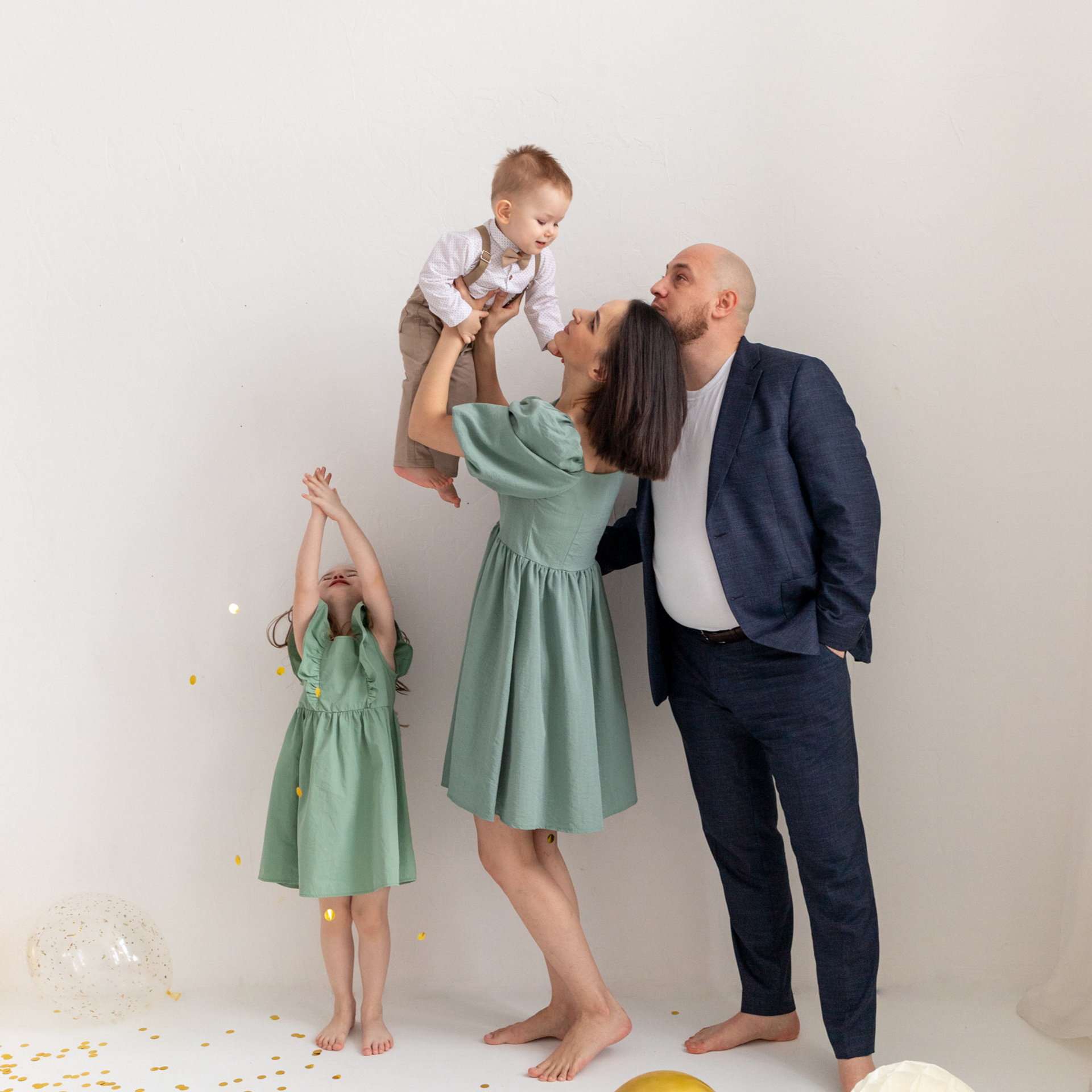 Семейное годовасие