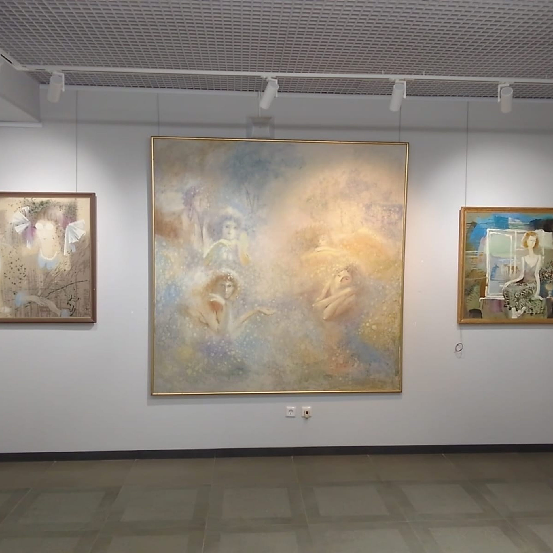 / НОВОЕ НА БЕЛОМ /. Ассоциация художников монументалистов г. Москва