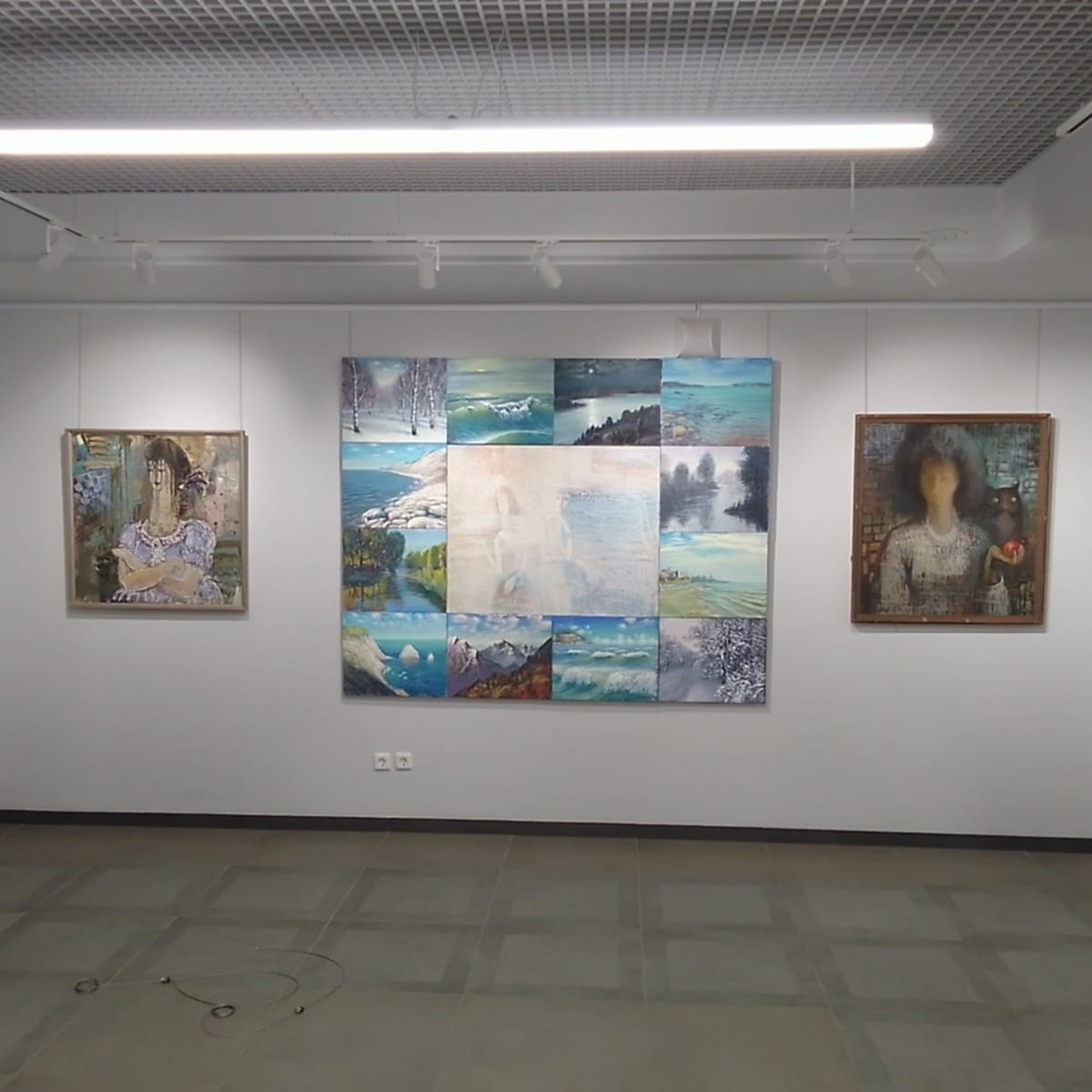 / НОВОЕ НА БЕЛОМ /. Ассоциация художников монументалистов г. Москва