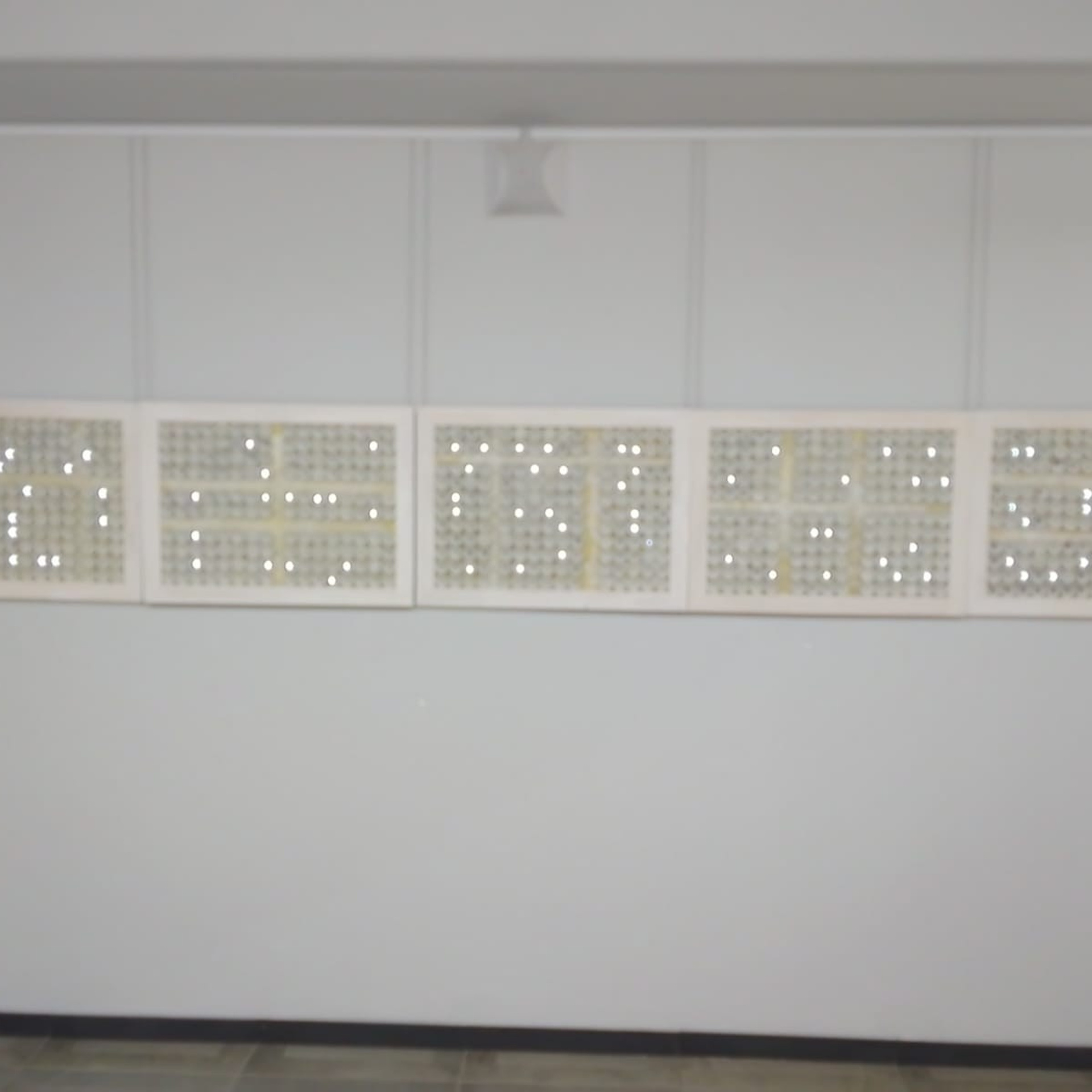 / НОВОЕ НА БЕЛОМ /. Ассоциация художников монументалистов г. Москва