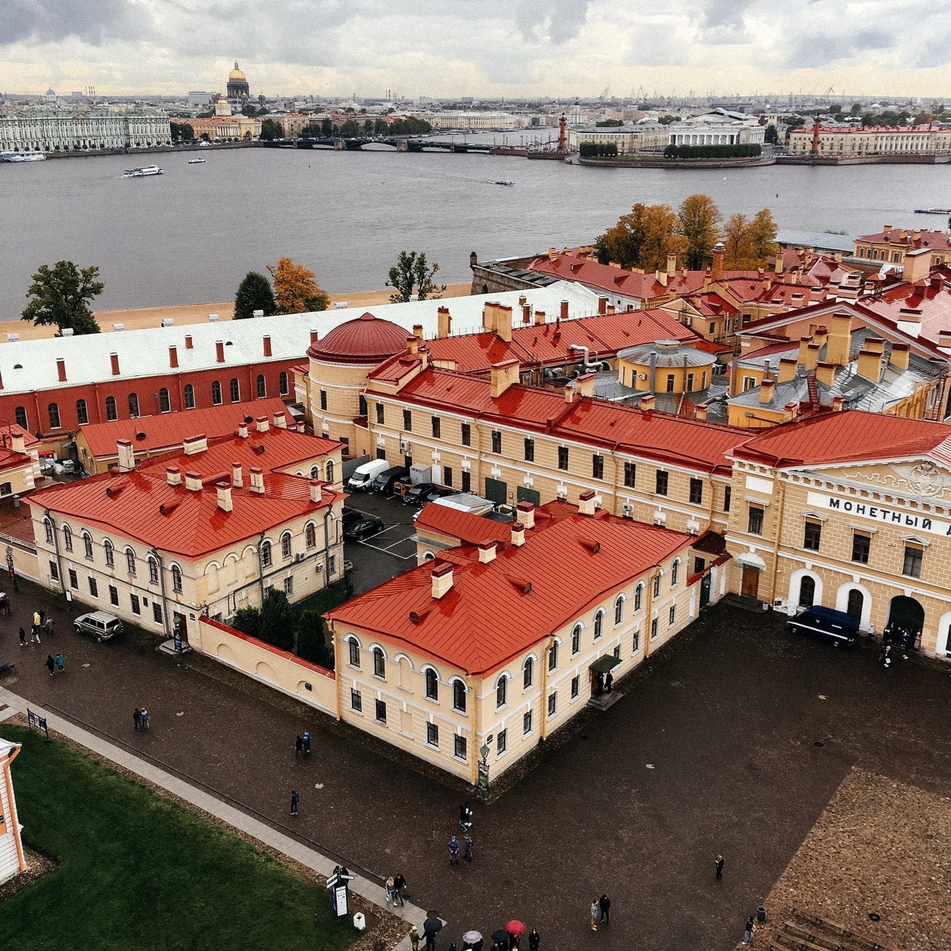 Что посмотреть в Санкт-Петербурге. Колокольня Петропавловского собора