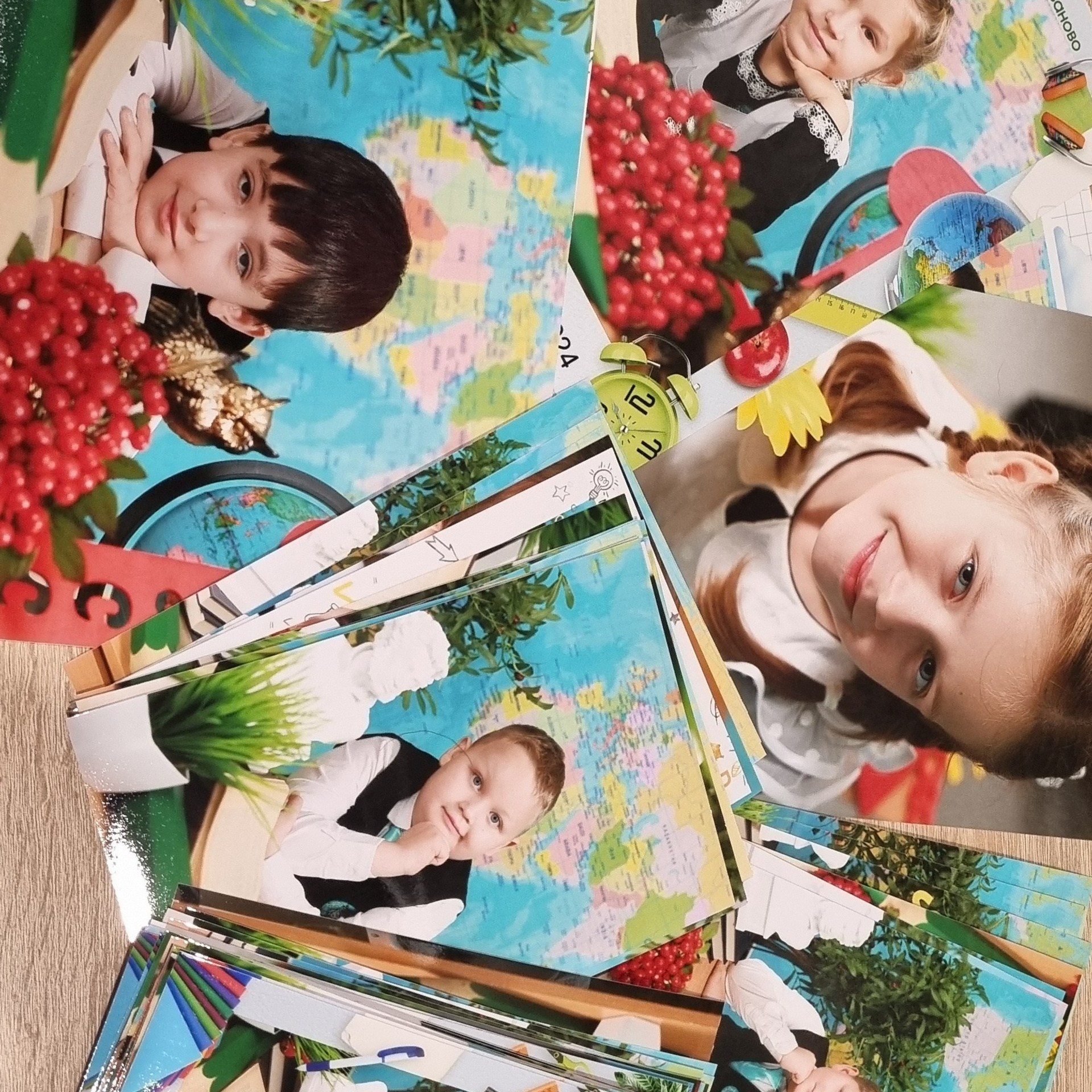 Фото готовых выпускных альбомов для детского сада и школы в Иваново Ярославле Костроме Владимире. Выпускные альбомы в Иваново в детский сад и школу. Александр и Светлана Янкины