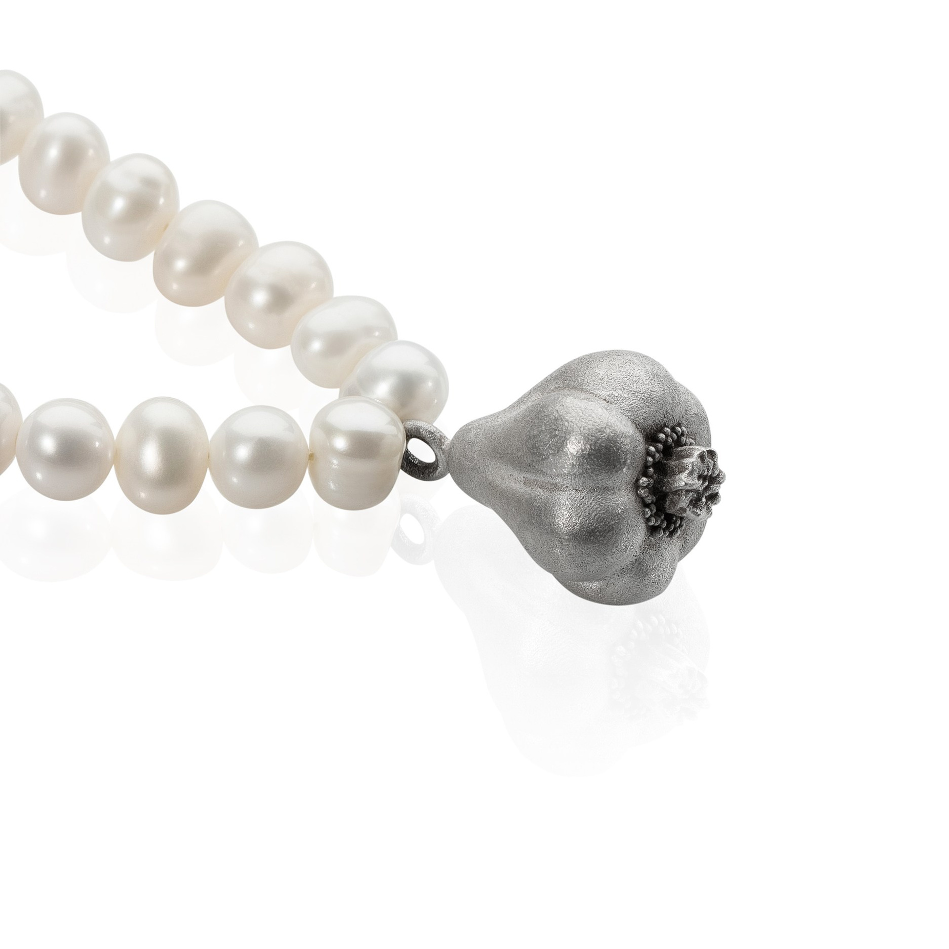 Ювелирные украшения. Предметный фотограф Анна Чепа