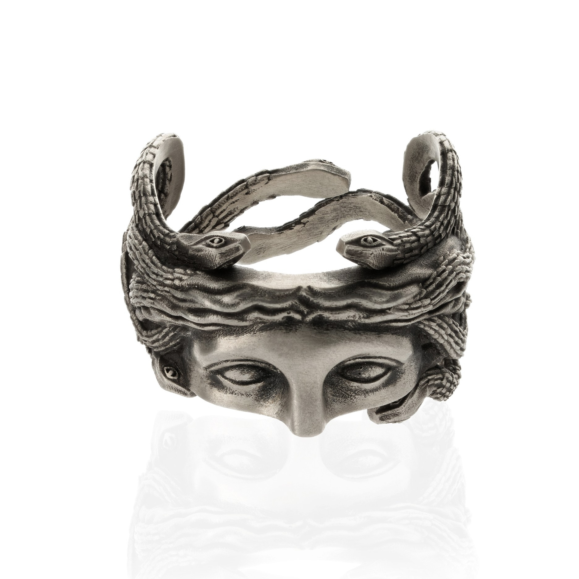 Ювелирные украшения. Предметный фотограф Анна Чепа