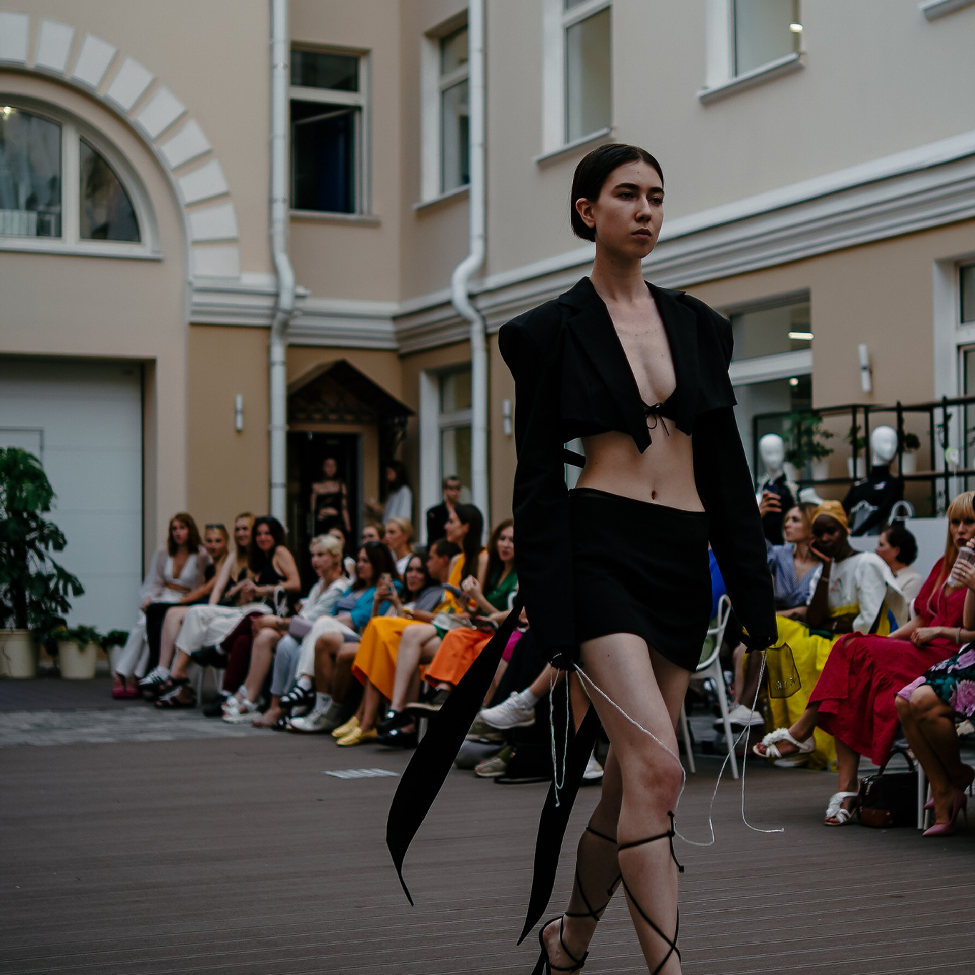 Фоторепортаж с Раскрой Space — Молодые дизайнеры