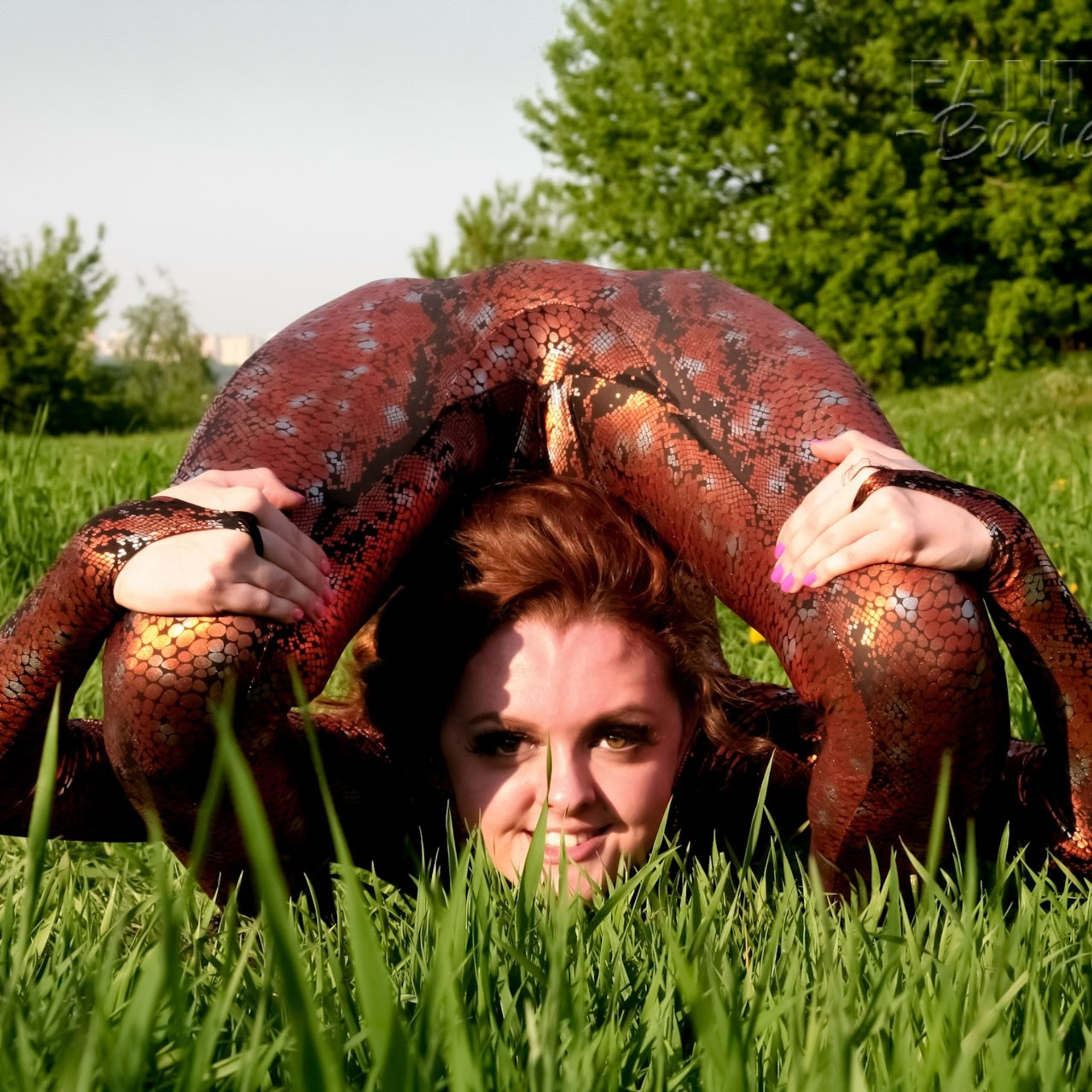 Цирковая 009. Fantastic-Bodies photo performance