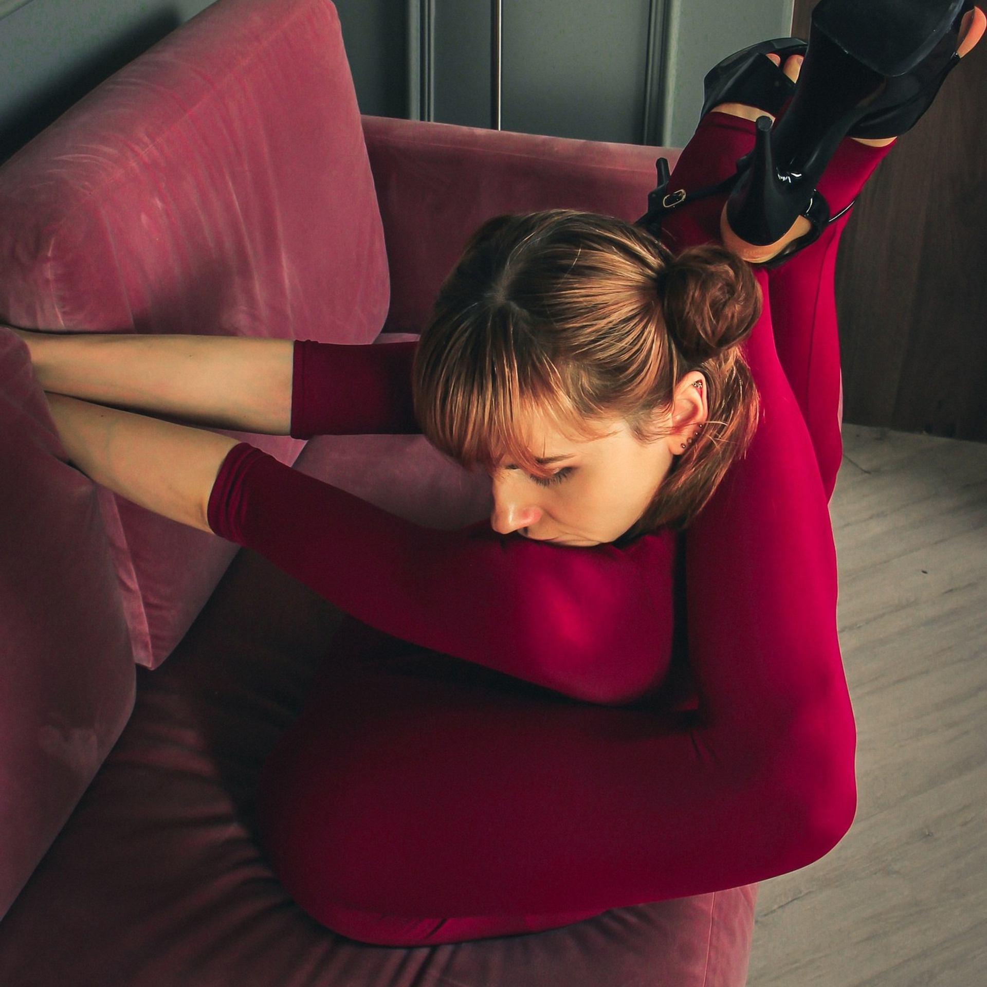 Йогиня 002. Fantastic-Bodies photo performance