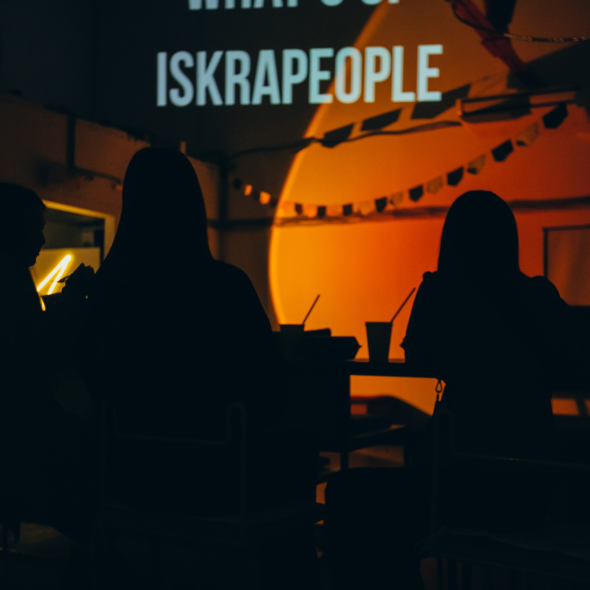 Открытие «IskraSpace». Фотограф Алтай — Айсур Баксаргин