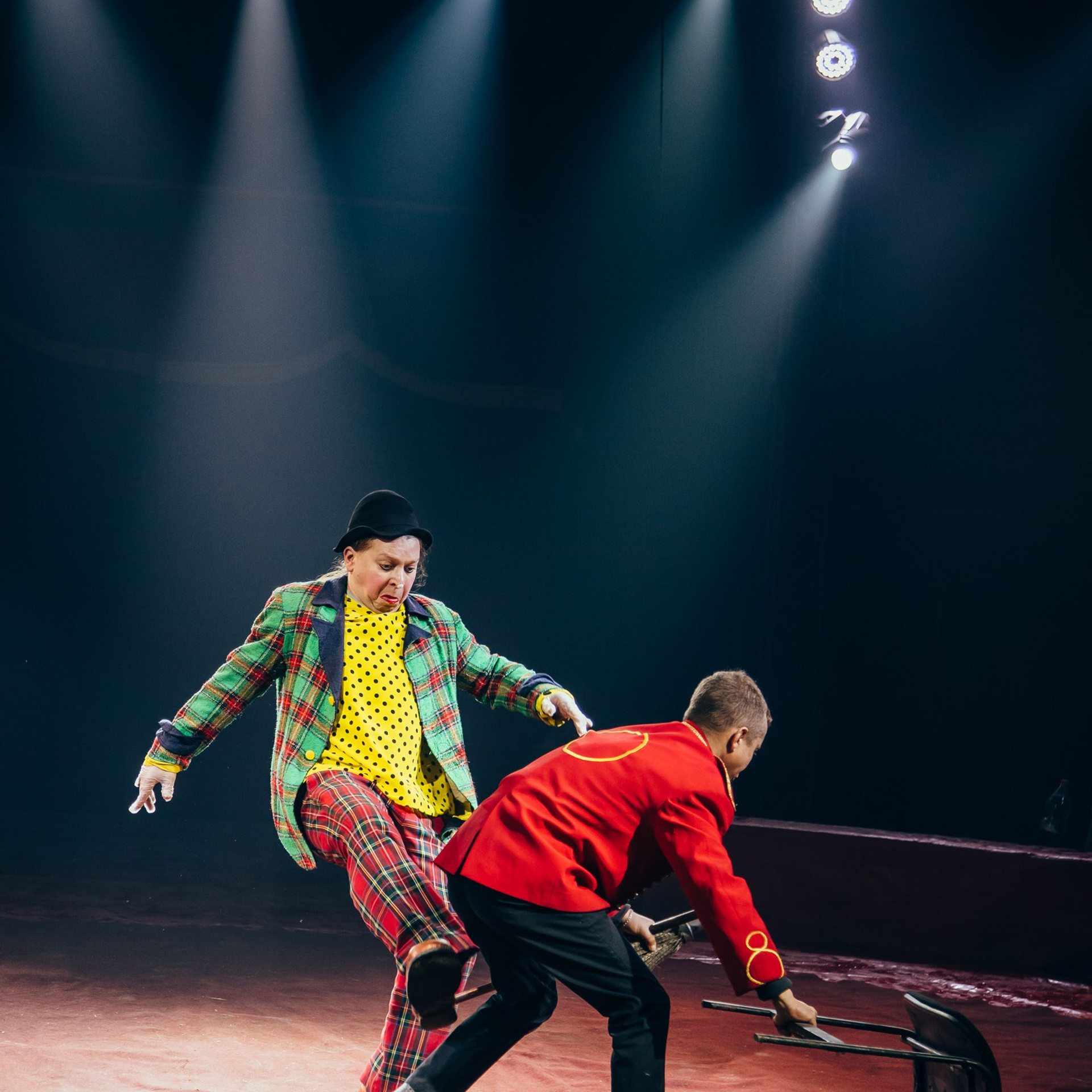 ЦИРК. Фотограф Алтай — Айсур Баксаргин