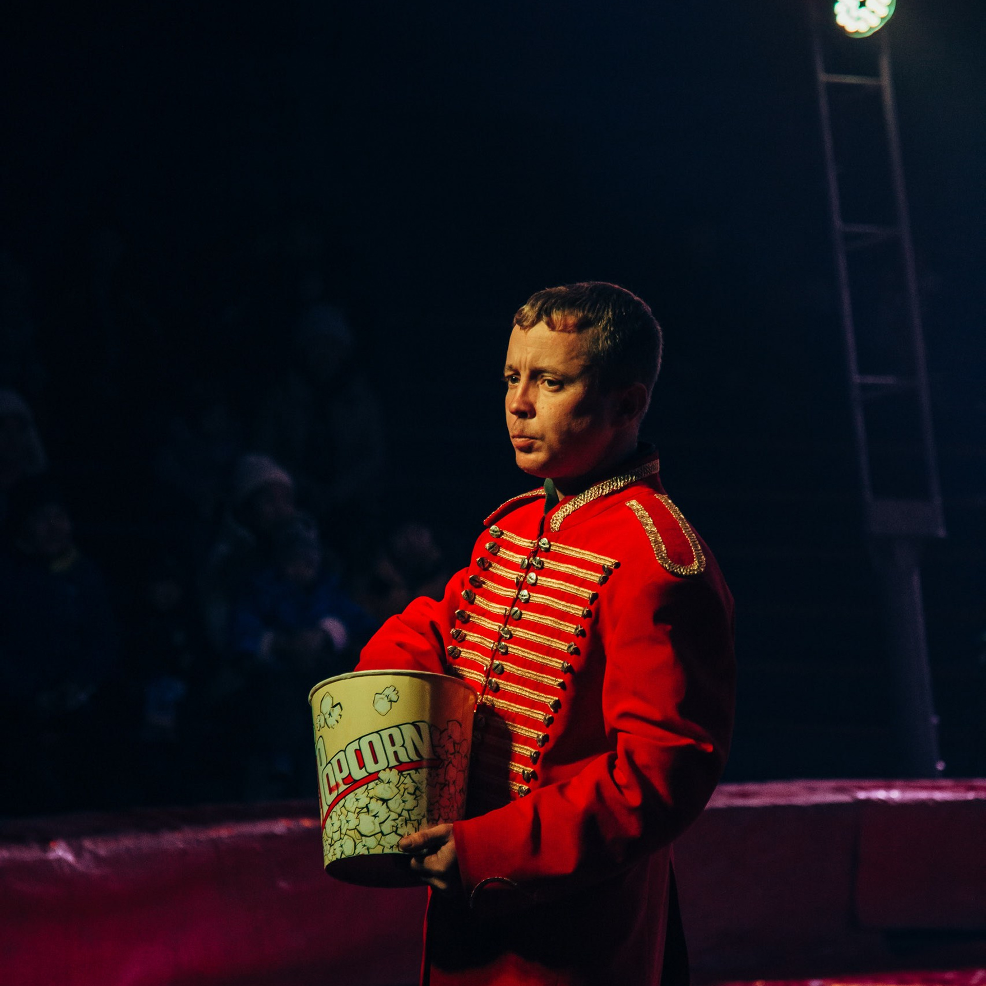 ЦИРК. Фотограф Алтай — Айсур Баксаргин