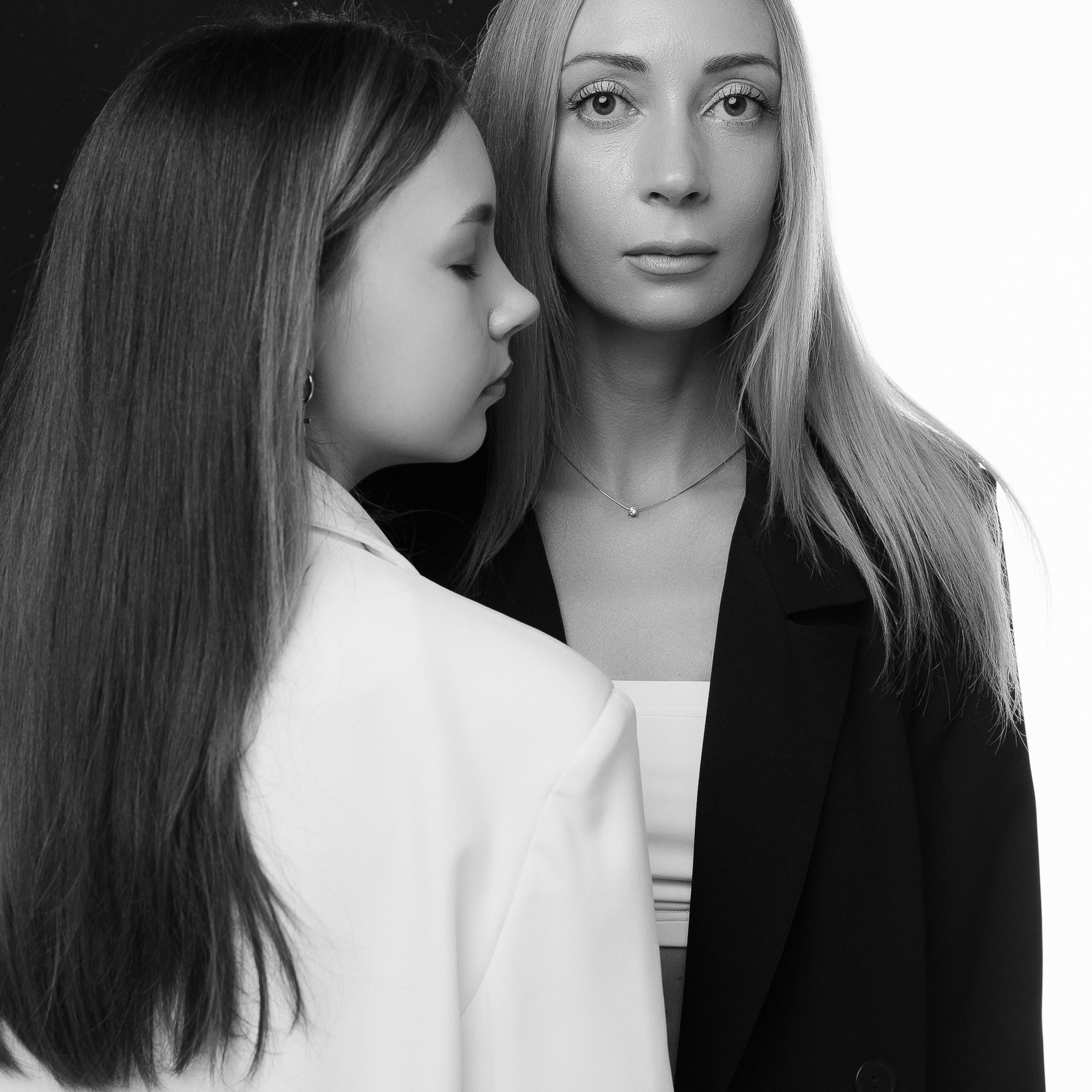 Мама и дочь