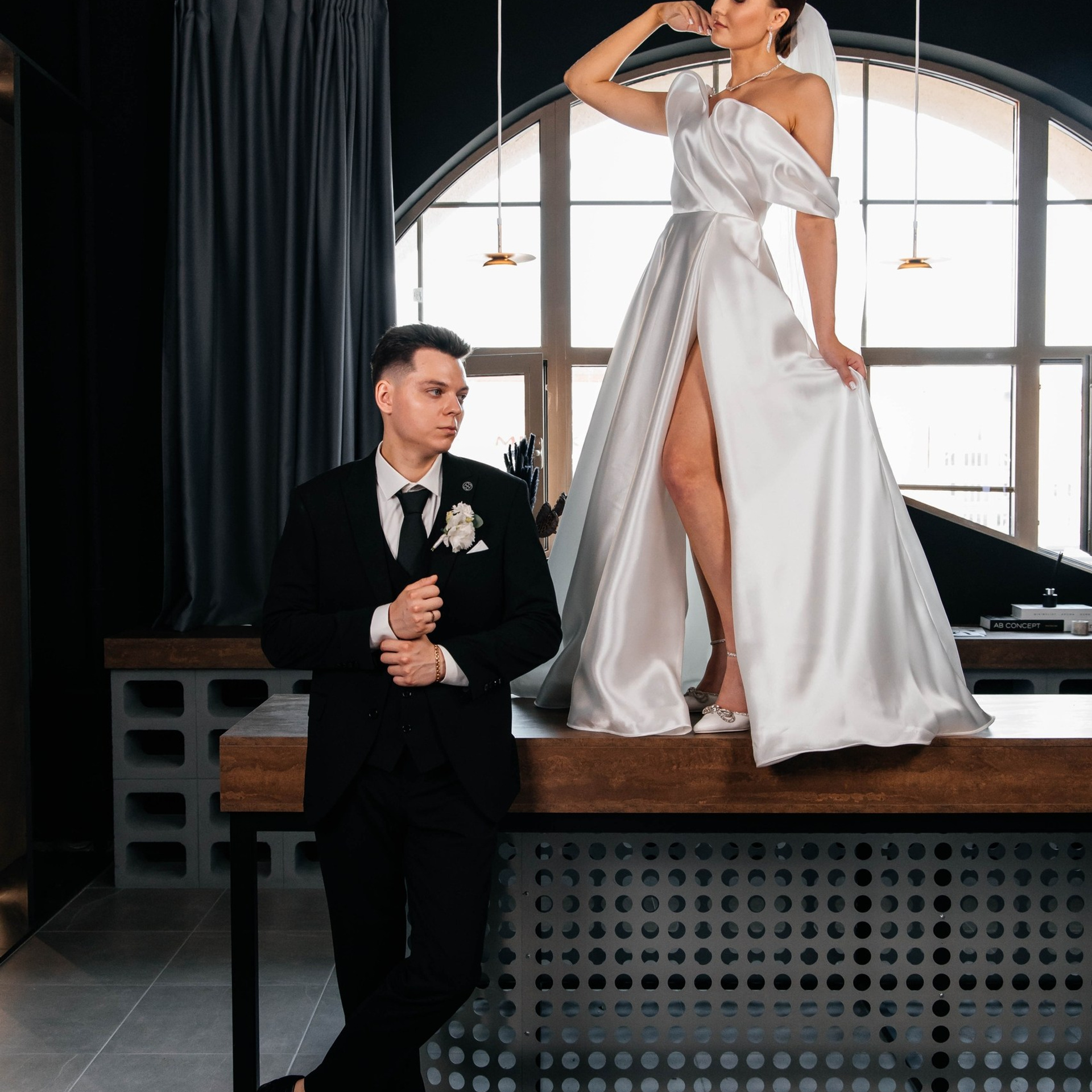 СВАДЕБНЫЕ. Цирковой фотограф Андрей Пухов (Jazz)