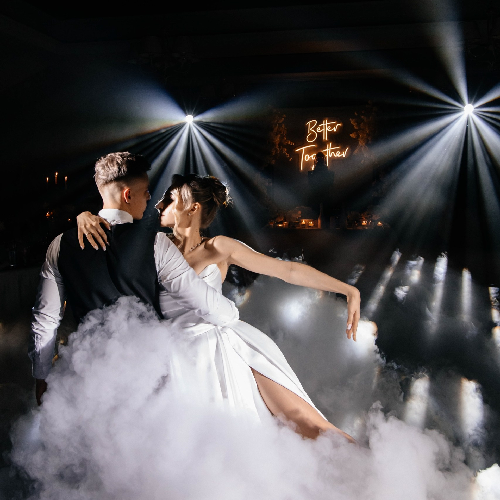 СВАДЕБНЫЕ. Цирковой фотограф Андрей Пухов (Jazz)