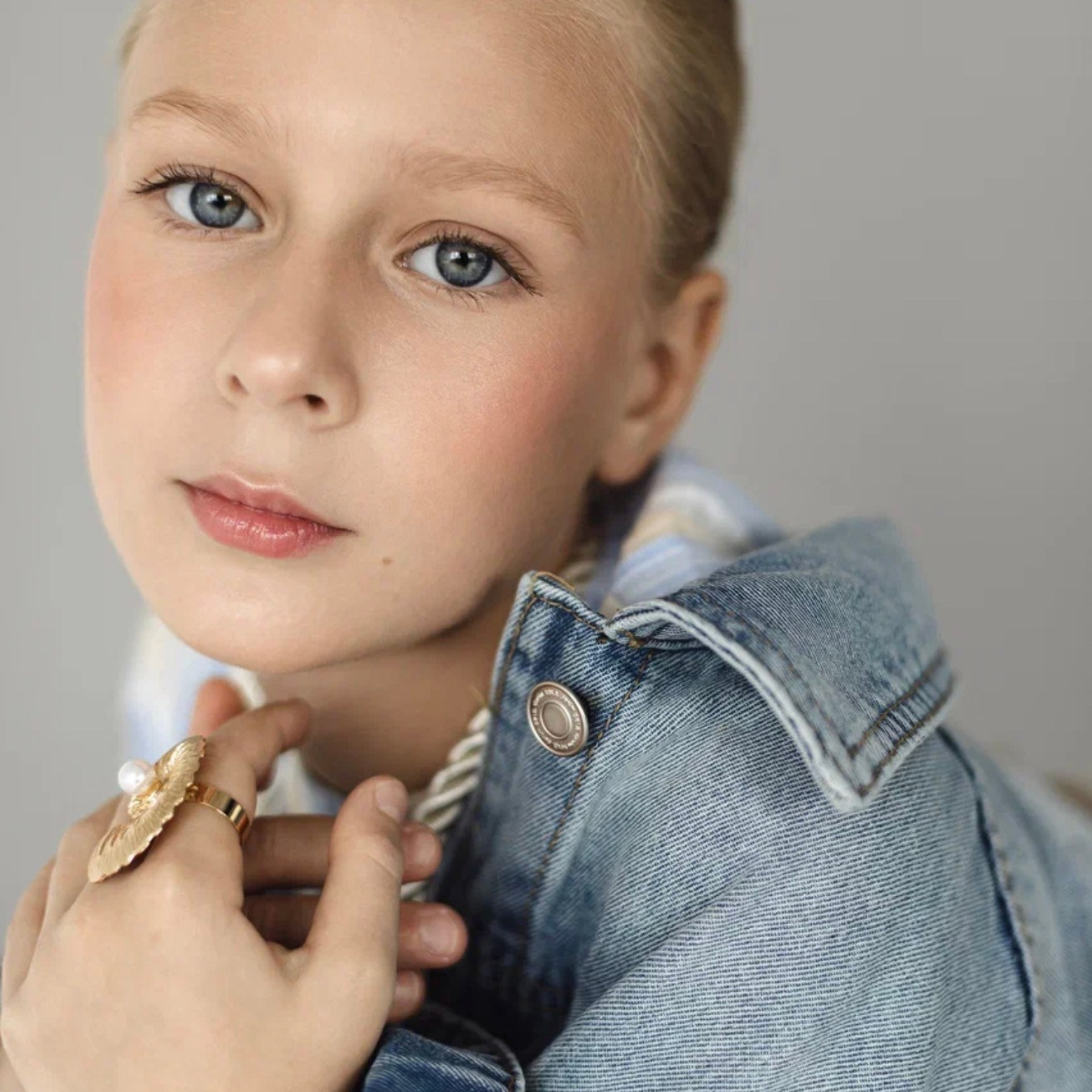 Г. Кировск, готова к съемкам в Москве, Санкт-Петербурге, Мурманске и к контракту в Китай ✨