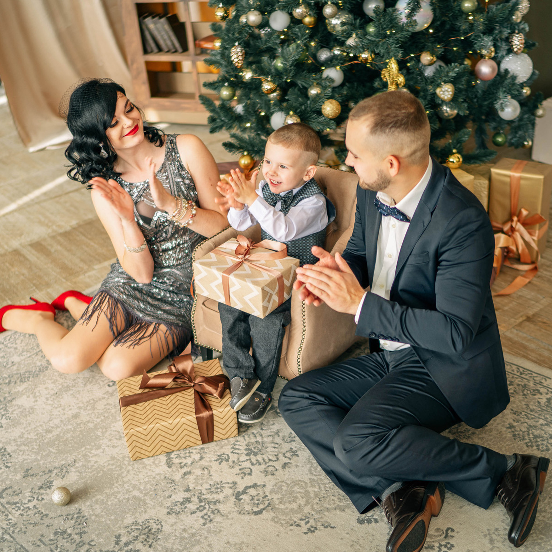 Новогодняя