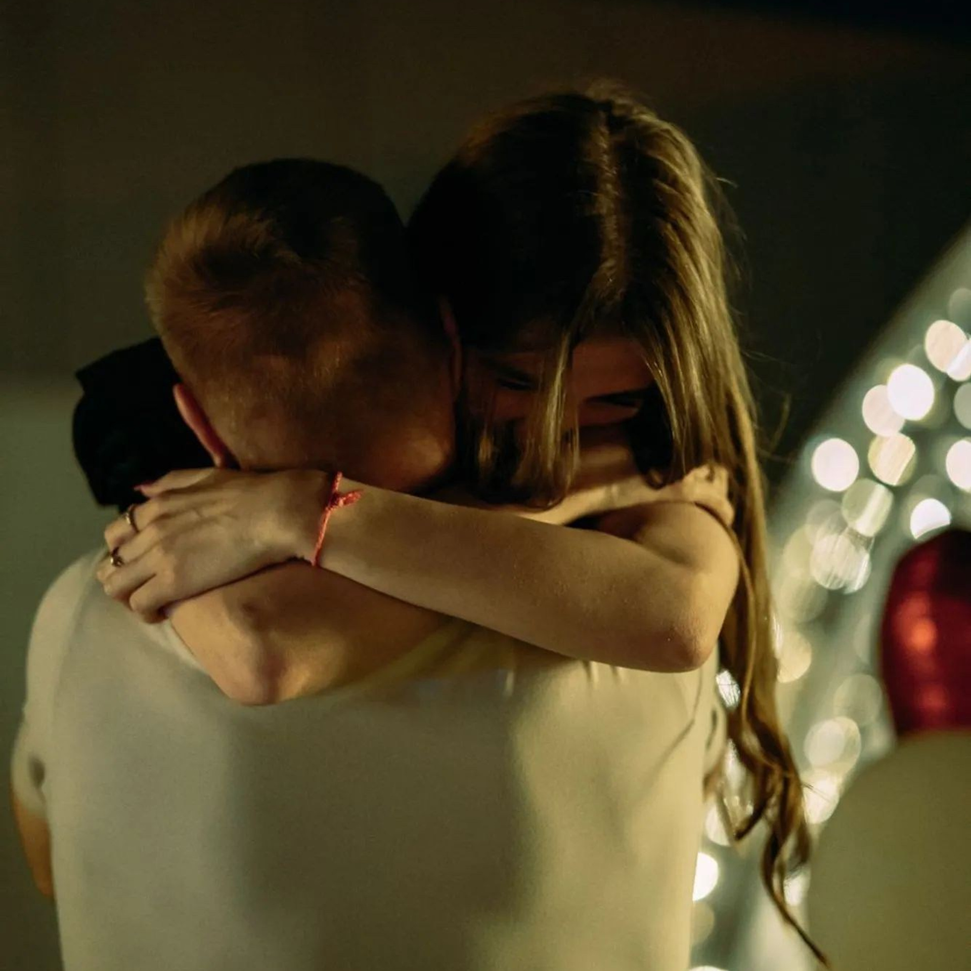 Владислав — предложение на крыше.