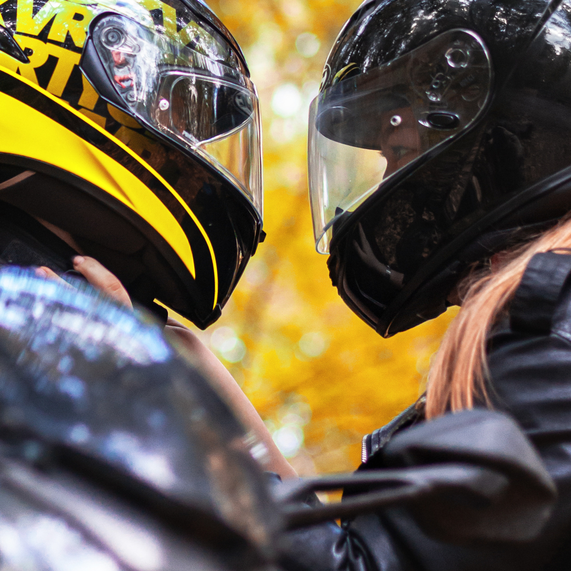 Кристина и Олег в Алешкинском лесопарке