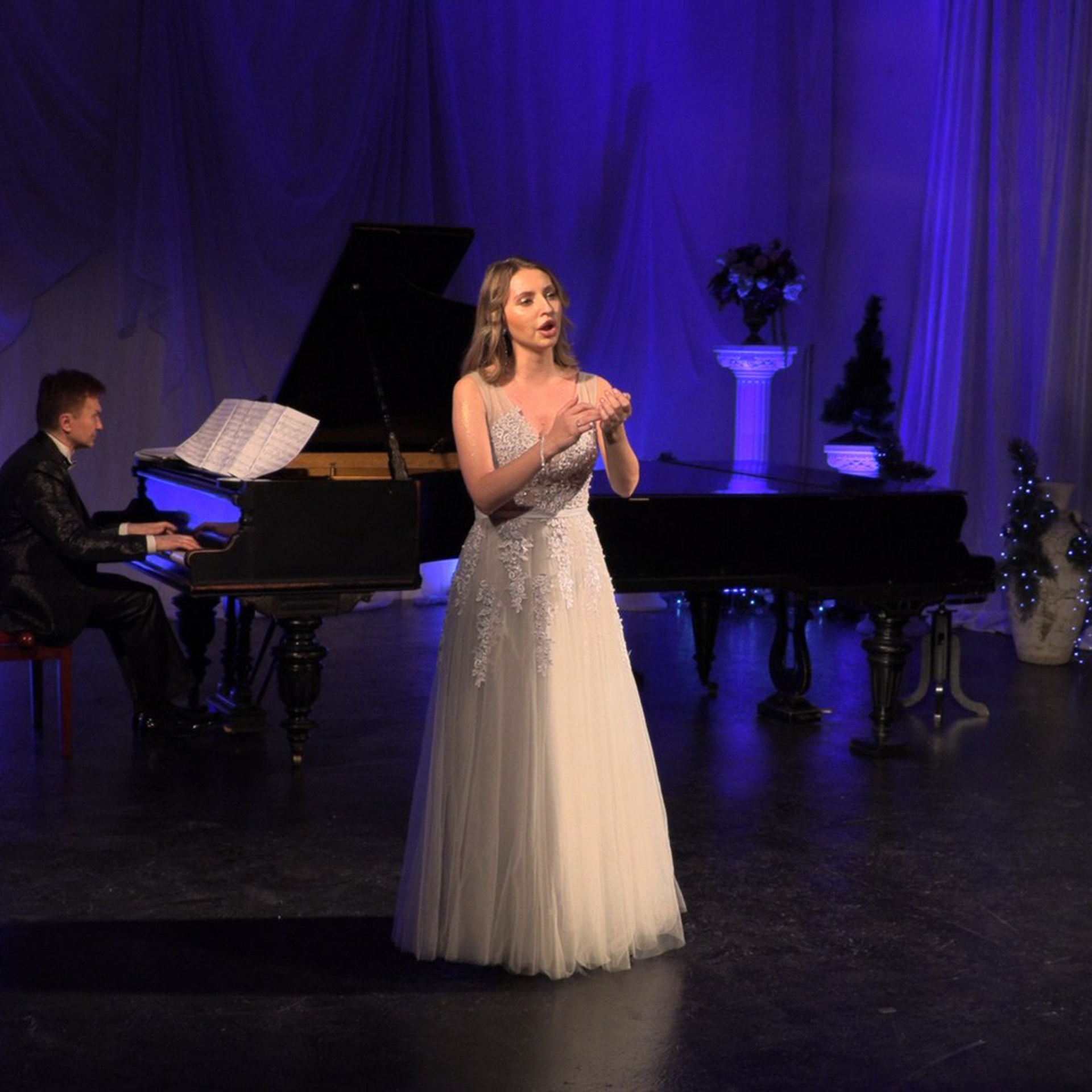 «Новогодняя опера!» праздничный ужин-концерт в особняке Шрёдера. Дом Шрёдера