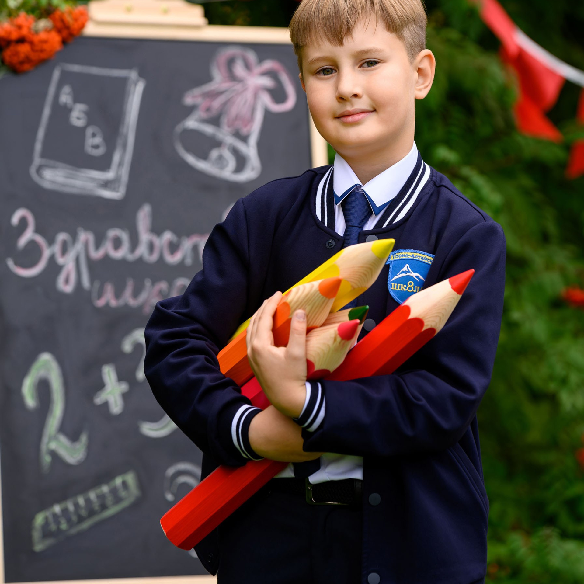 Фотопроект «Здравствуй, школа». Фотоальбомы для выпускников школ и детских садов в Республике Алтай и за её пределами
