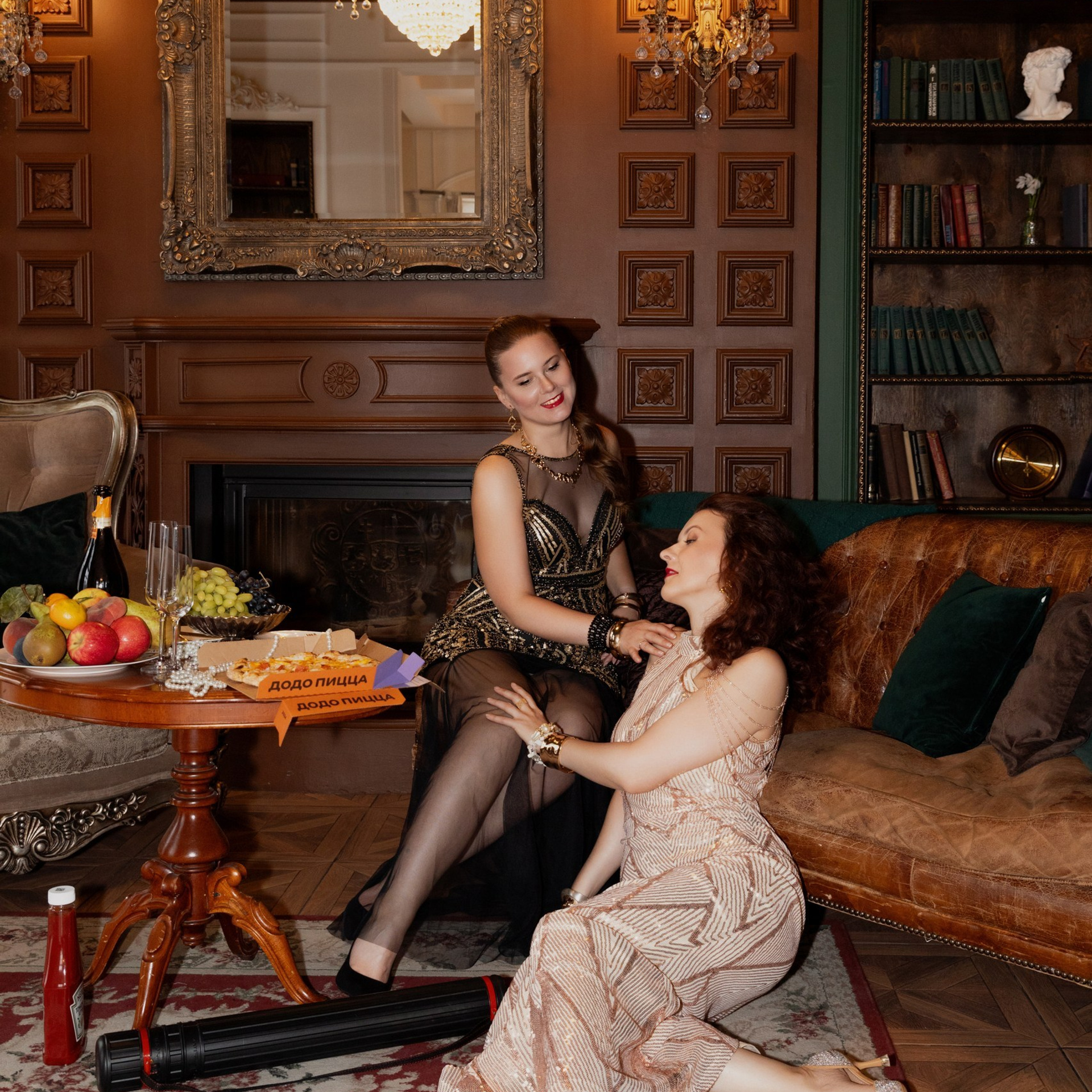 Студийная фотосессия двух сестер «для себя»