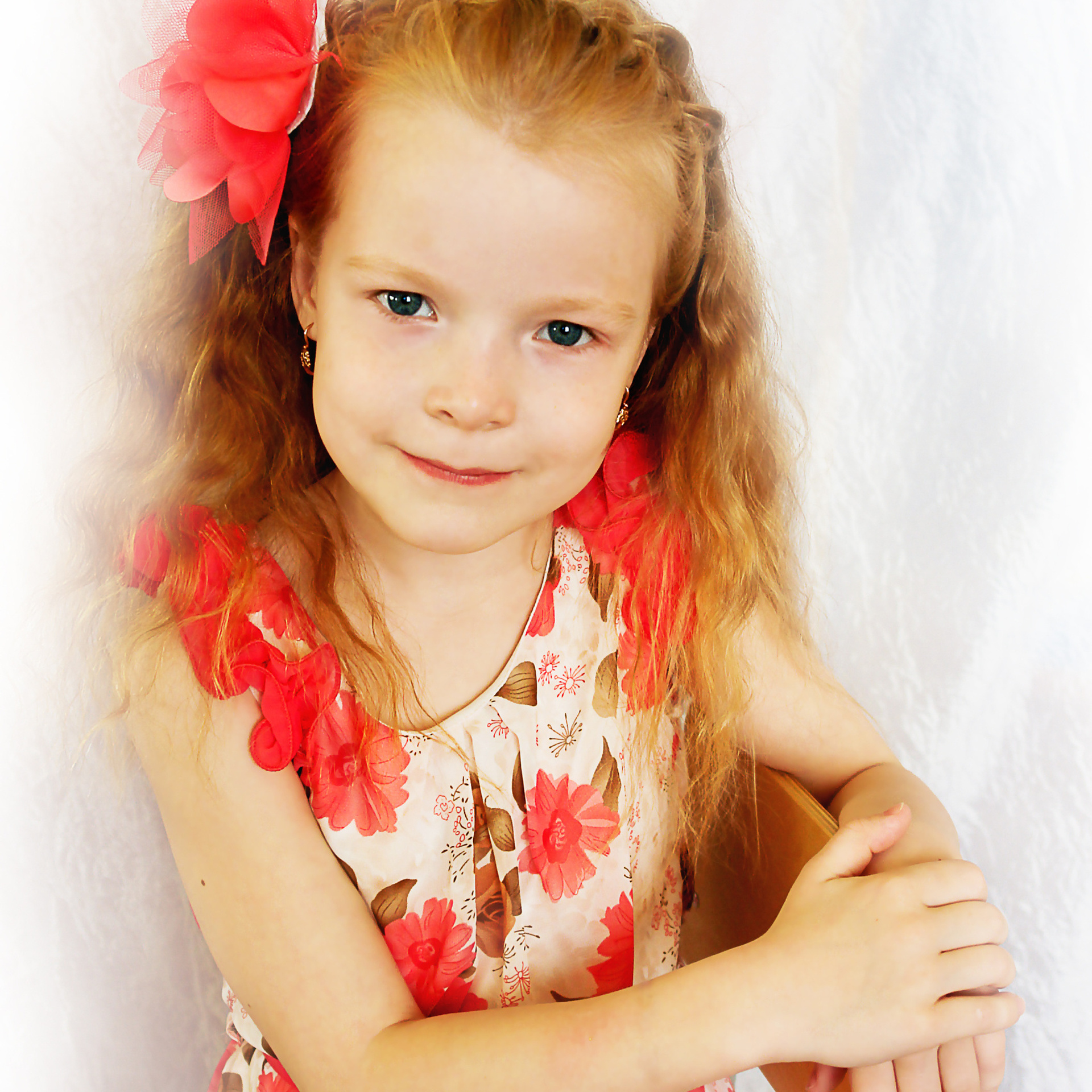 Фотосъемка в детском саду фотосъемка в школе Дипломы Выпускник Фотопла. Фотосъемка в детском саду и школе. Фотоальбомы и фотокниги ВЫПУСКНИК