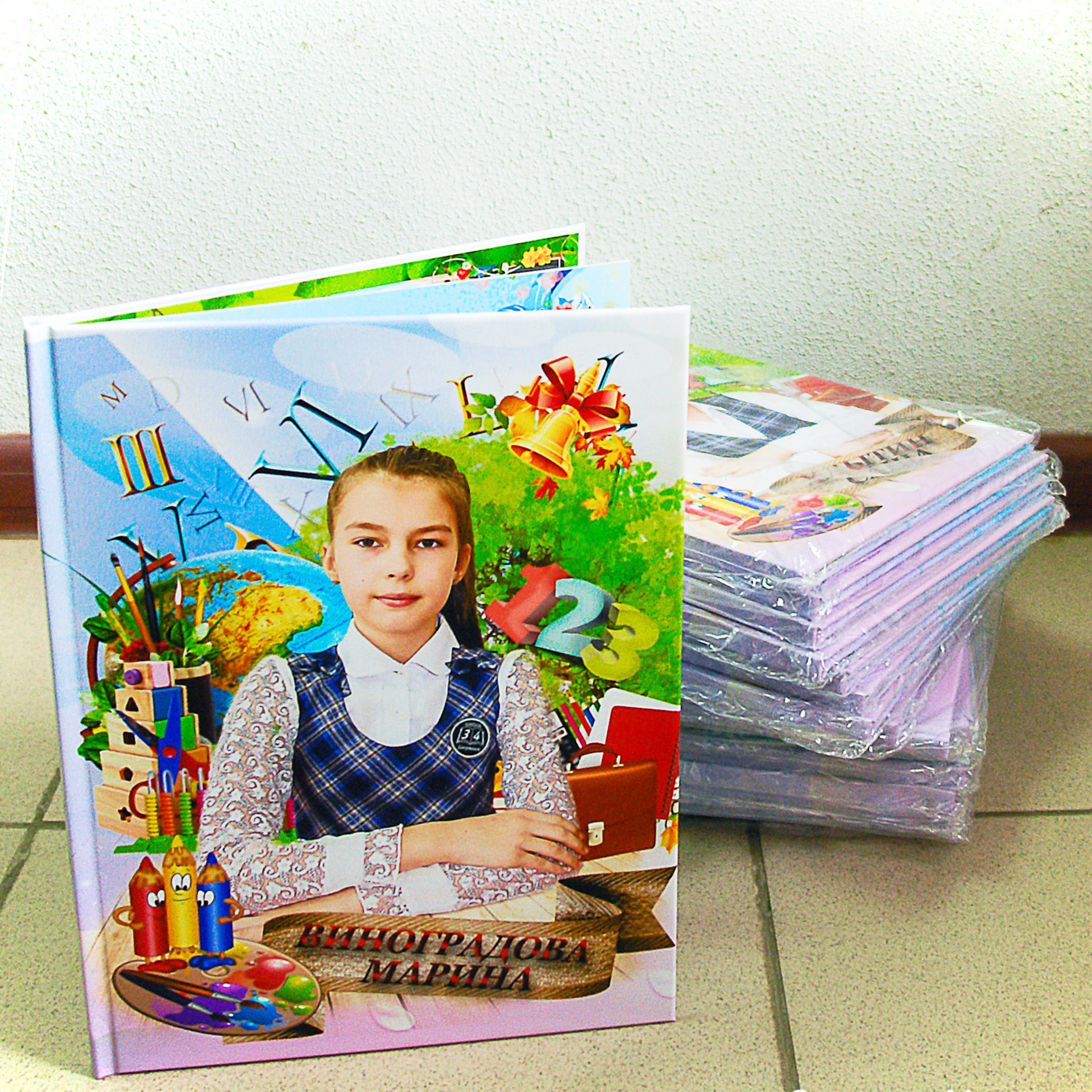 Фотосъемка в детском саду фотосъемка в школе Дипломы Выпускник Фотопла. Фотосъемка в детском саду и школе. Фотоальбомы и фотокниги ВЫПУСКНИК