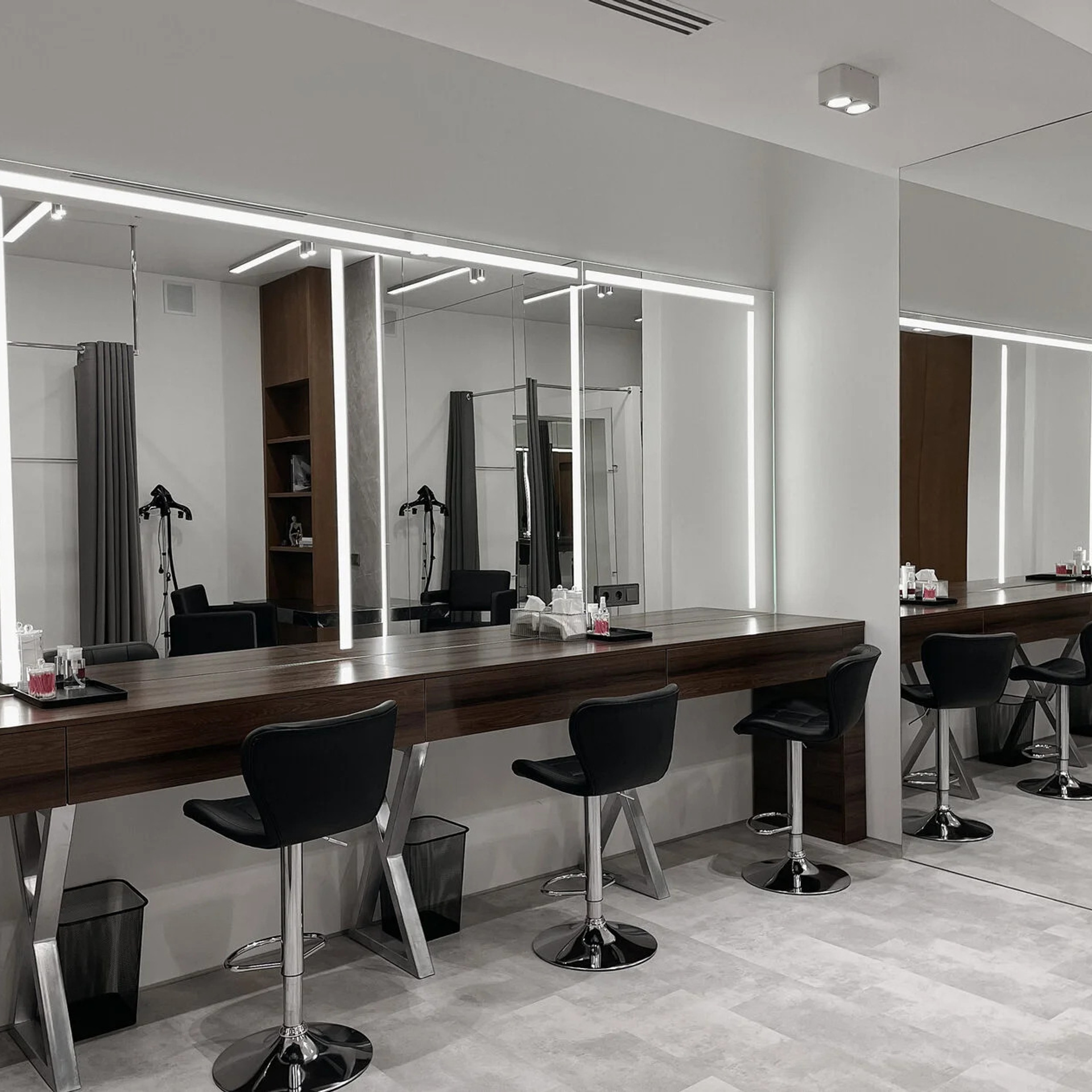 DELIGHT STUDIO — Гримерка