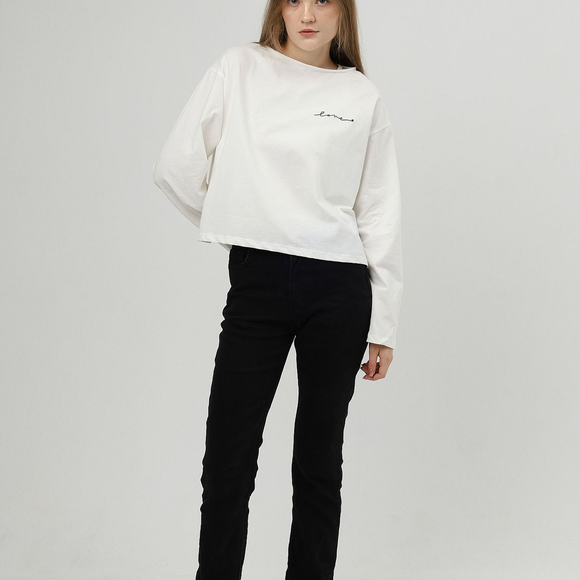 Женская одежда-предметная съемка для маркетплейсов old | Sale Easy