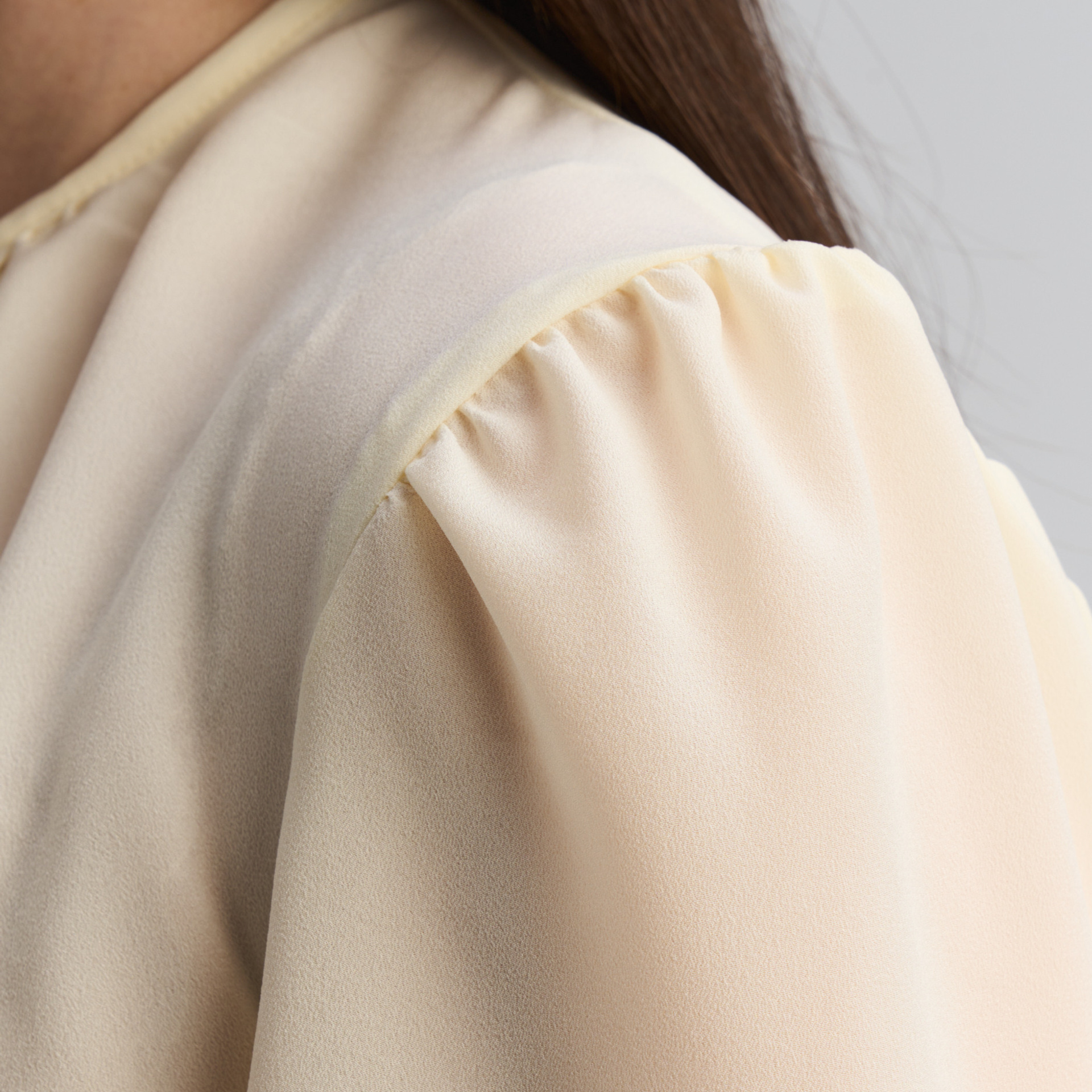 Предметное фото-стильные изгибы.