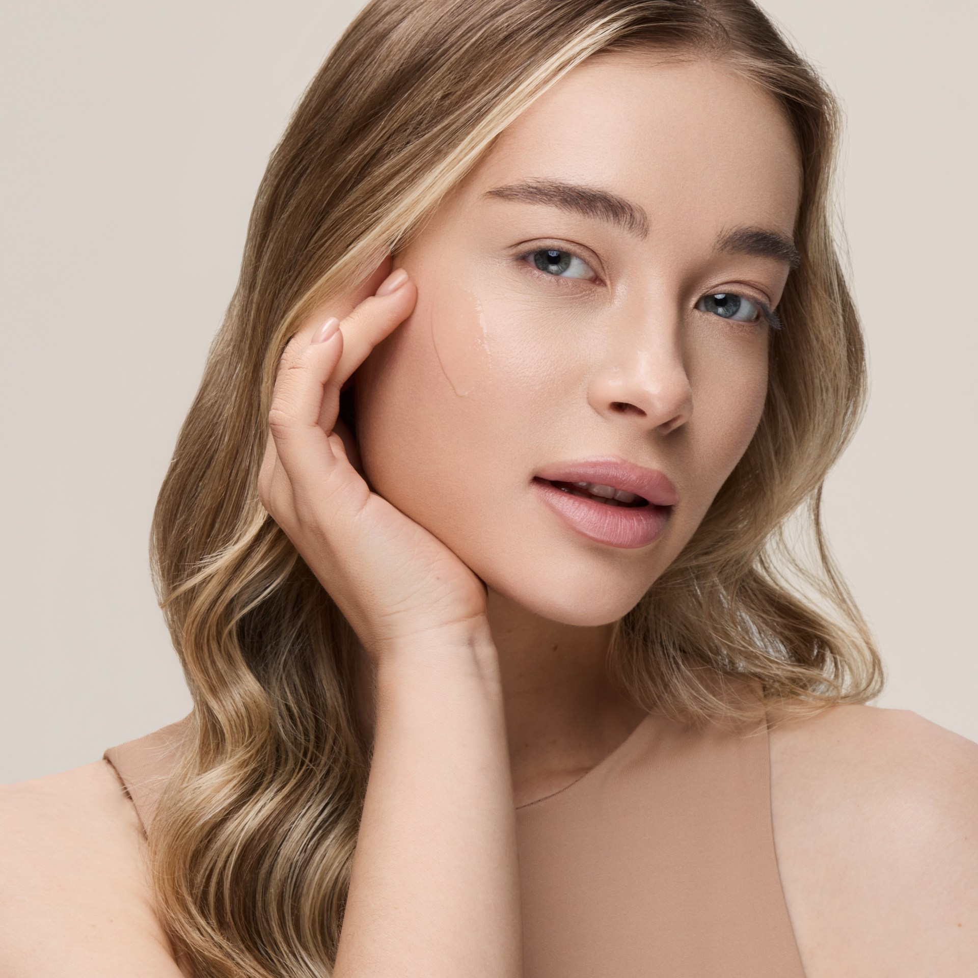 Предметная съёмка косметики и фото для маркетплейсов | Sale Easy