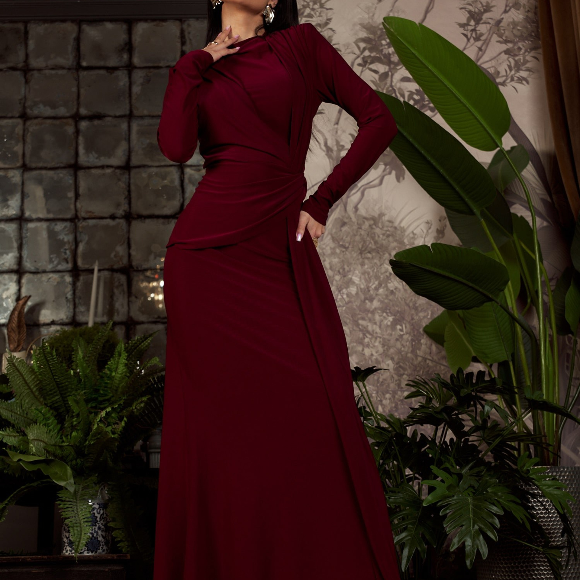 Женская одежда-предметная съемка для маркетплейсов old | Sale Easy