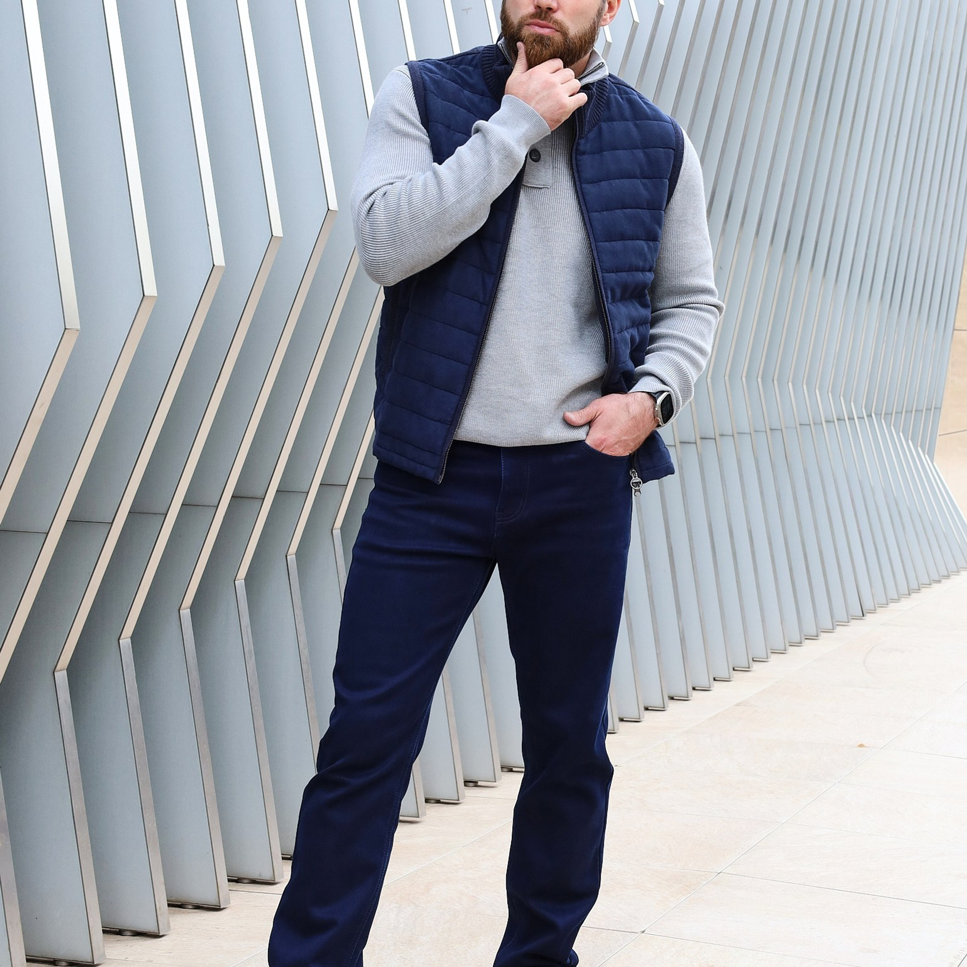 Предметная съёмка мужской одежды для маркетплейсов old | Sale Easy