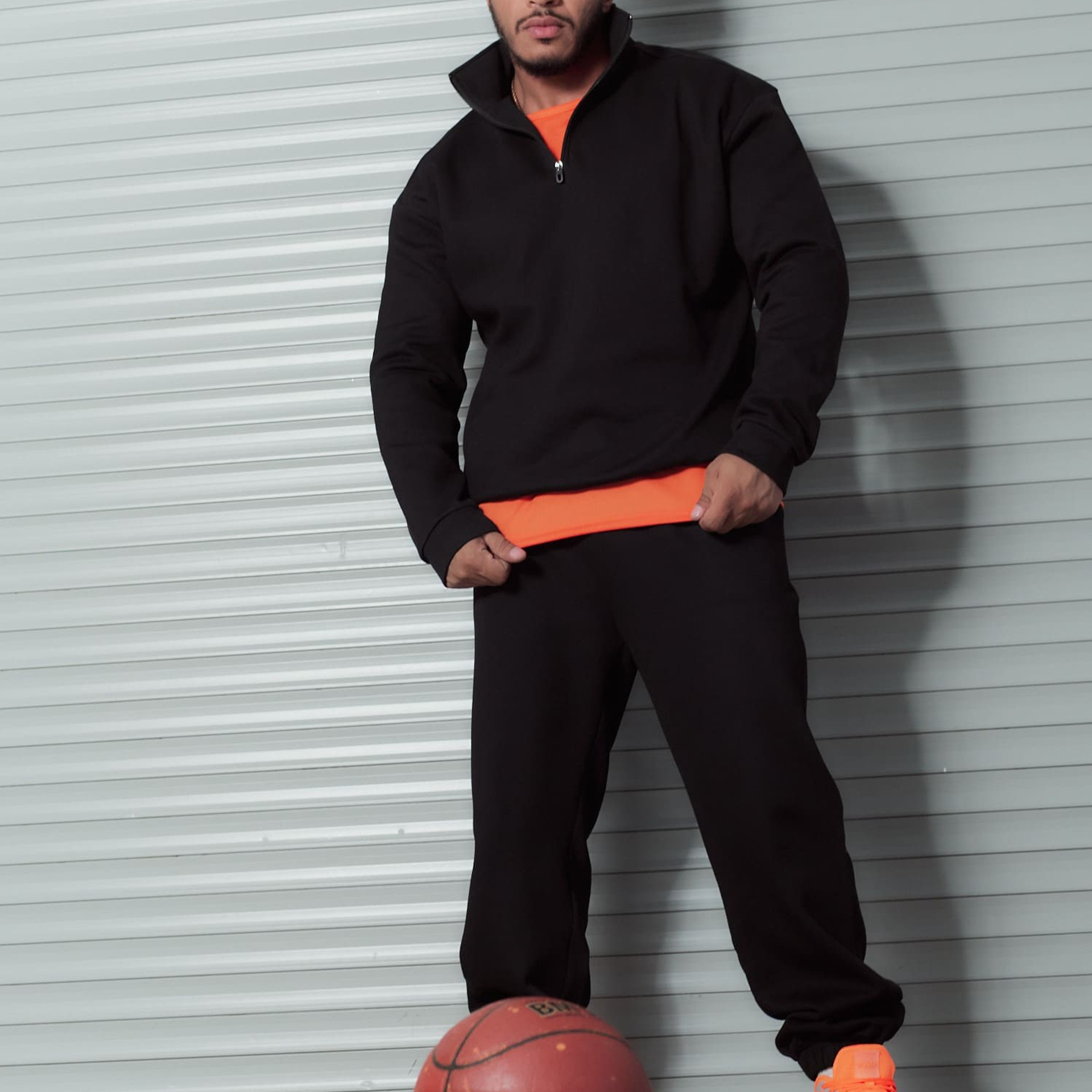 Предметная съёмка мужской одежды для маркетплейсов old | Sale Easy