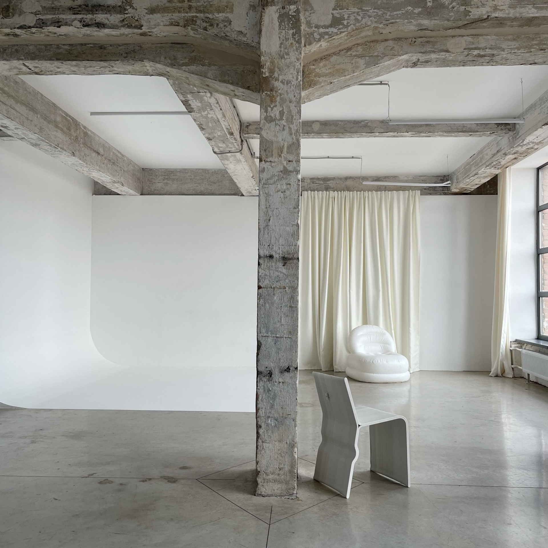 UNITY STUDIO — зал Циклорама