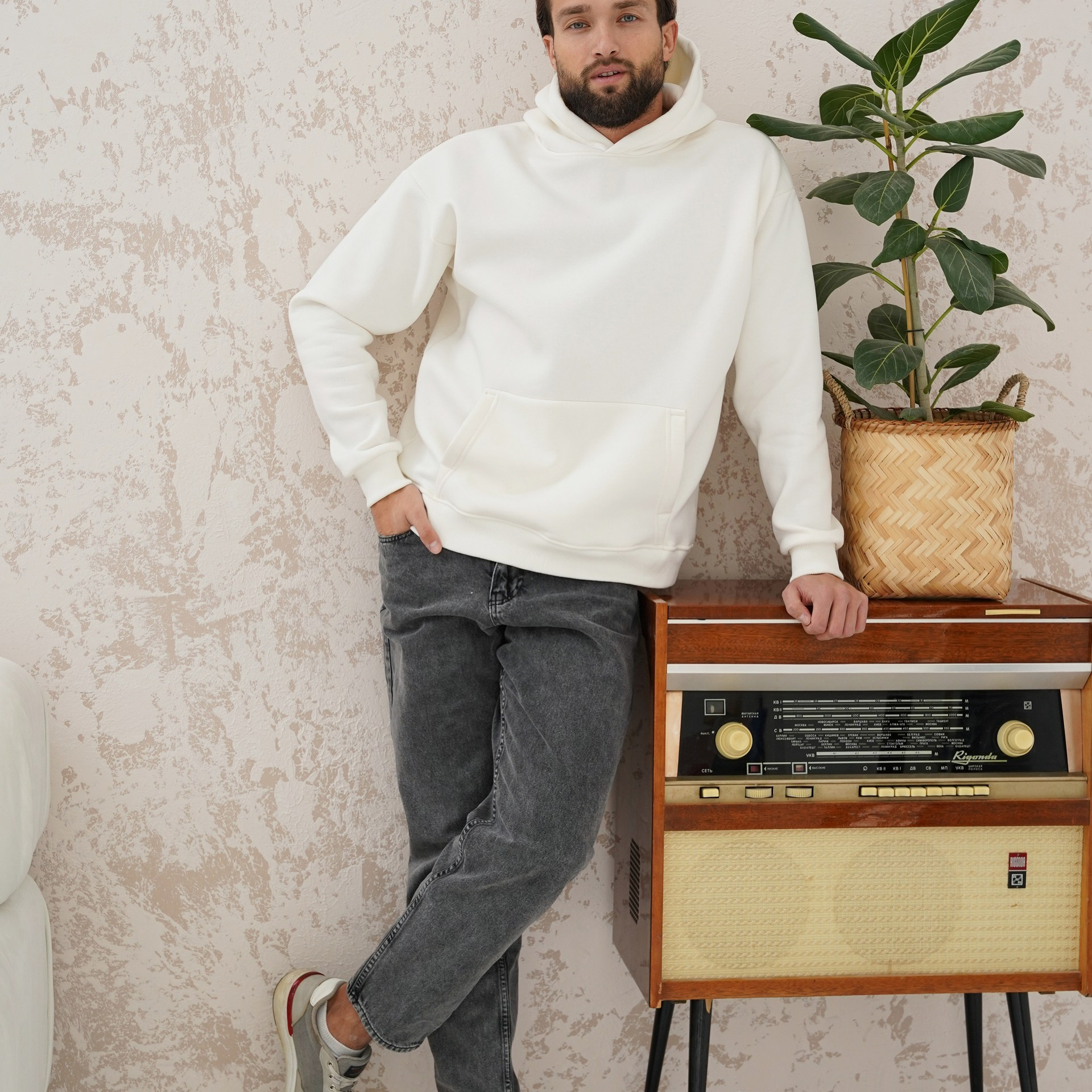 Предметное фото - элегантные мужские наряды.