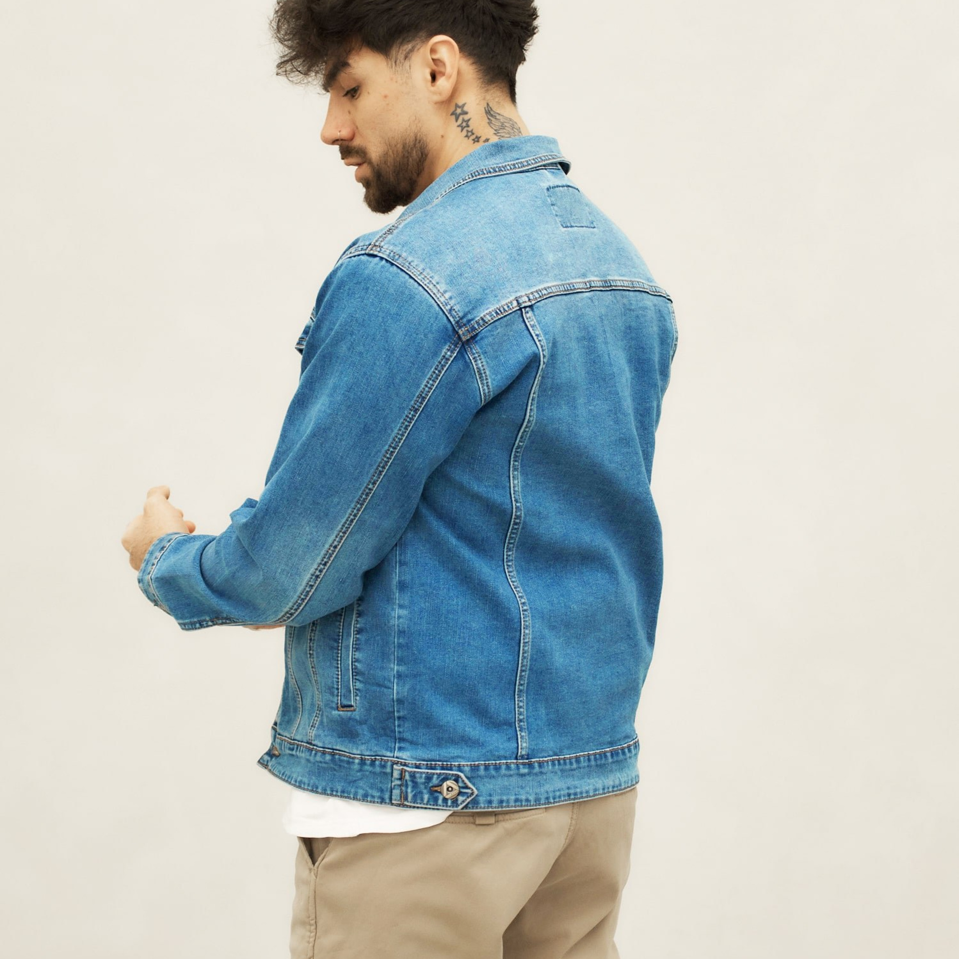 Предметная съёмка мужской одежды для маркетплейсов old | Sale Easy