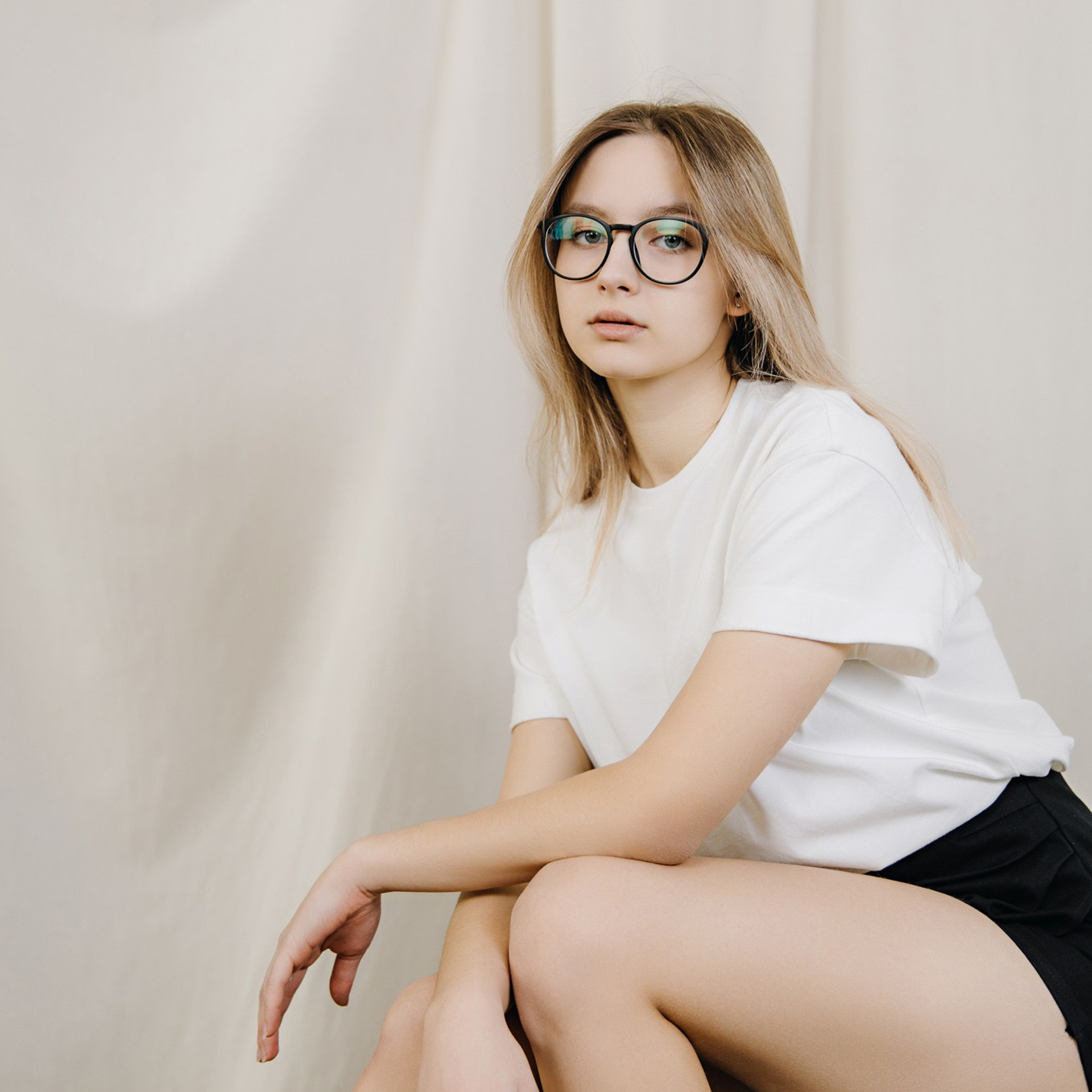 Съемка для выпускников старших классов – профессиональные фото  школьников 10-11 классов. Школьная съемка и создание выпускных альбомов в Нижнем Новгороде