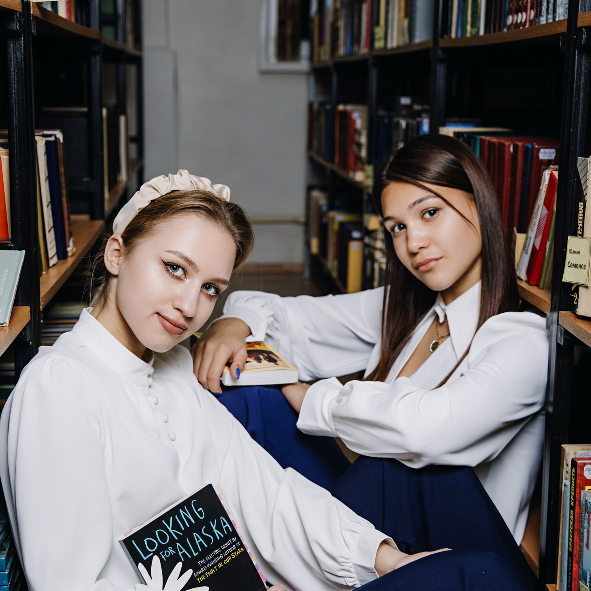 Съемка для выпускников старших классов – профессиональные фото  школьников 10-11 классов. Школьная съемка и создание выпускных альбомов в Нижнем Новгороде