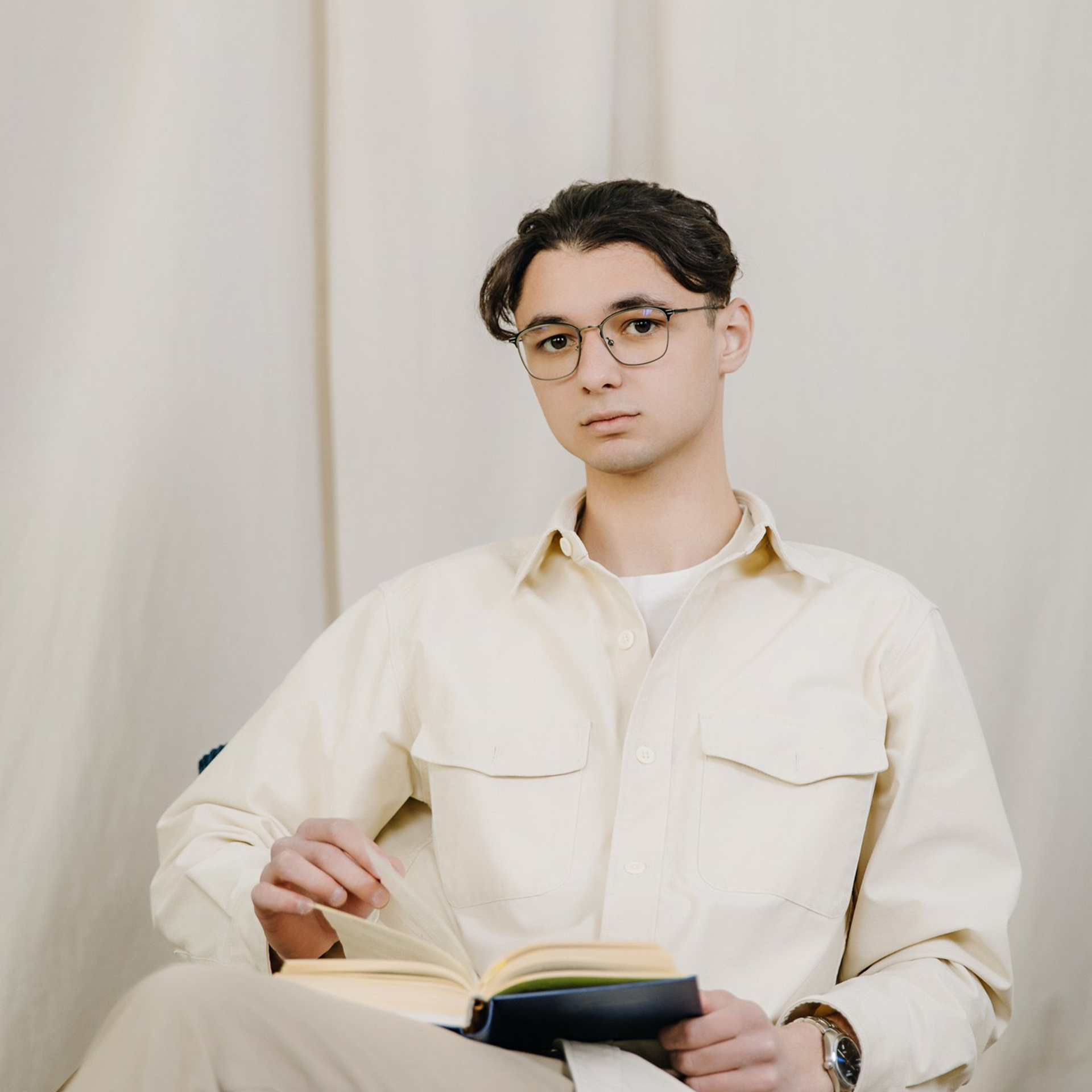 Съемка для выпускников старших классов – профессиональные фото  школьников 10-11 классов. Школьная съемка и создание выпускных альбомов в Нижнем Новгороде