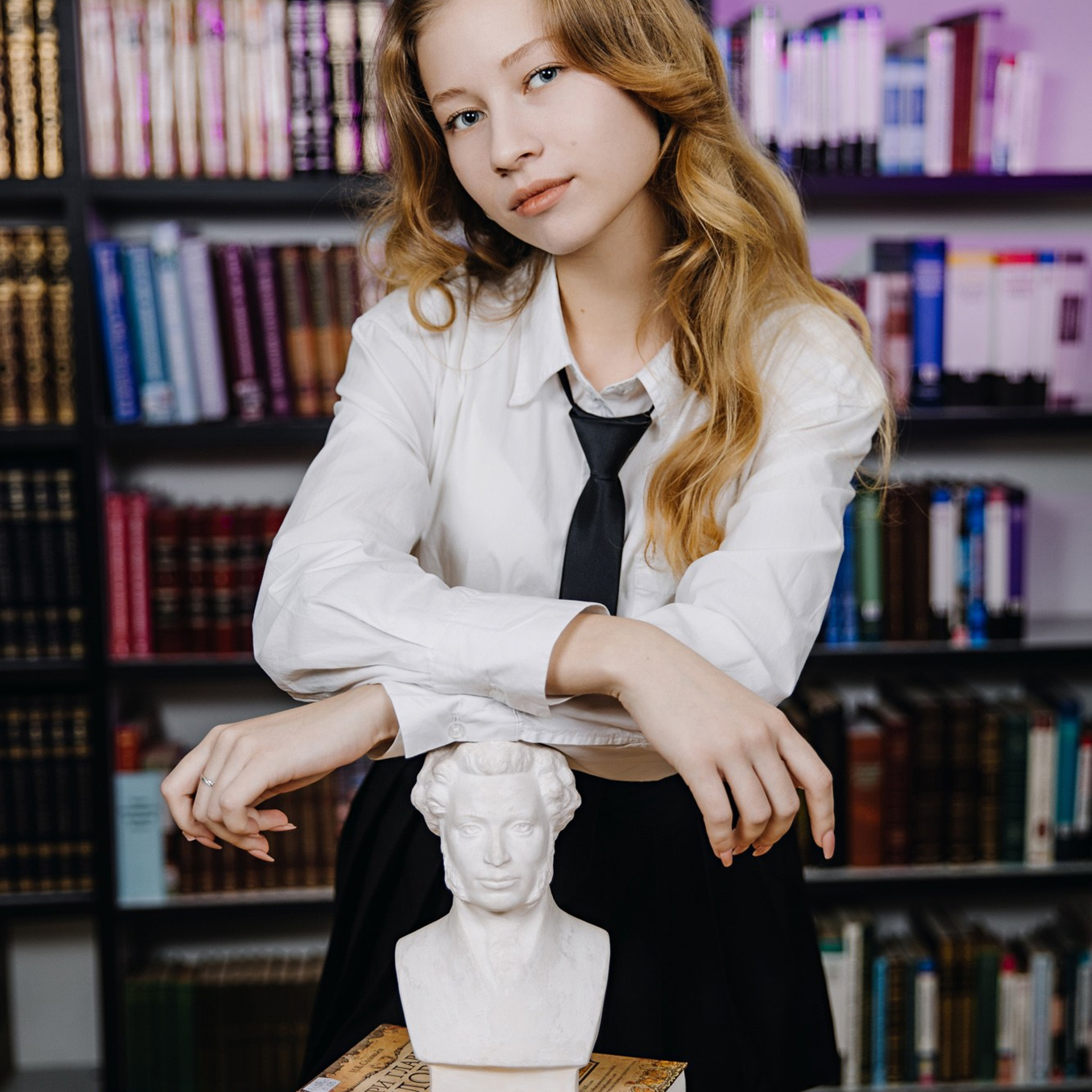 Съемка для выпускников старших классов – профессиональные фото  школьников 10-11 классов. Школьная съемка и создание выпускных альбомов в Нижнем Новгороде